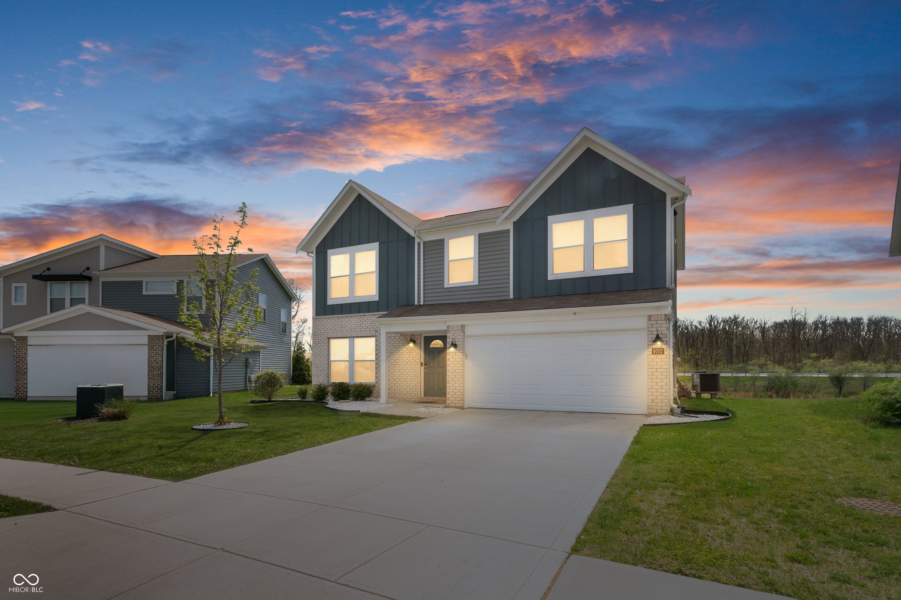 9707 Violet Circle — photo