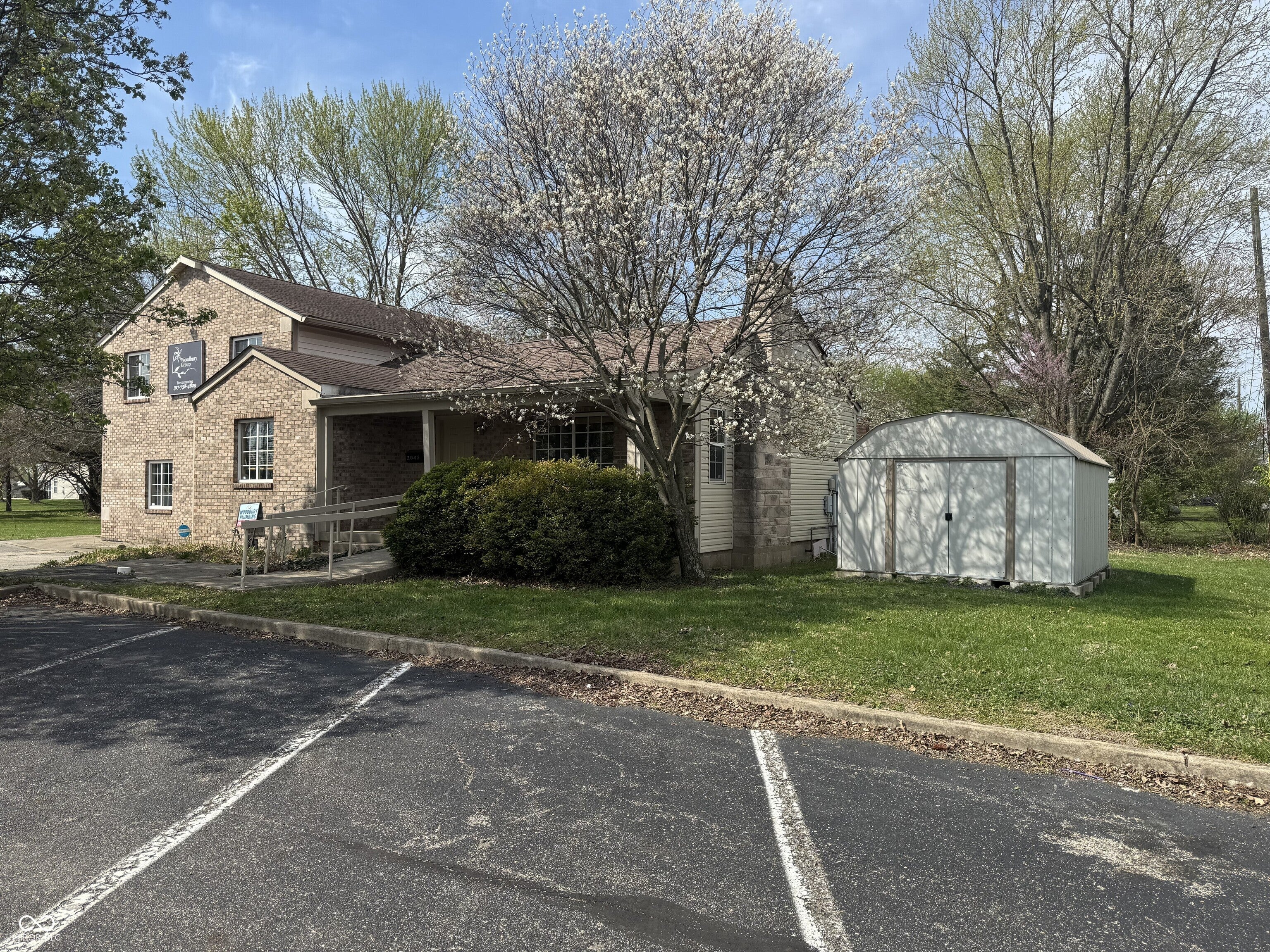 2048 N Morton Street — photo