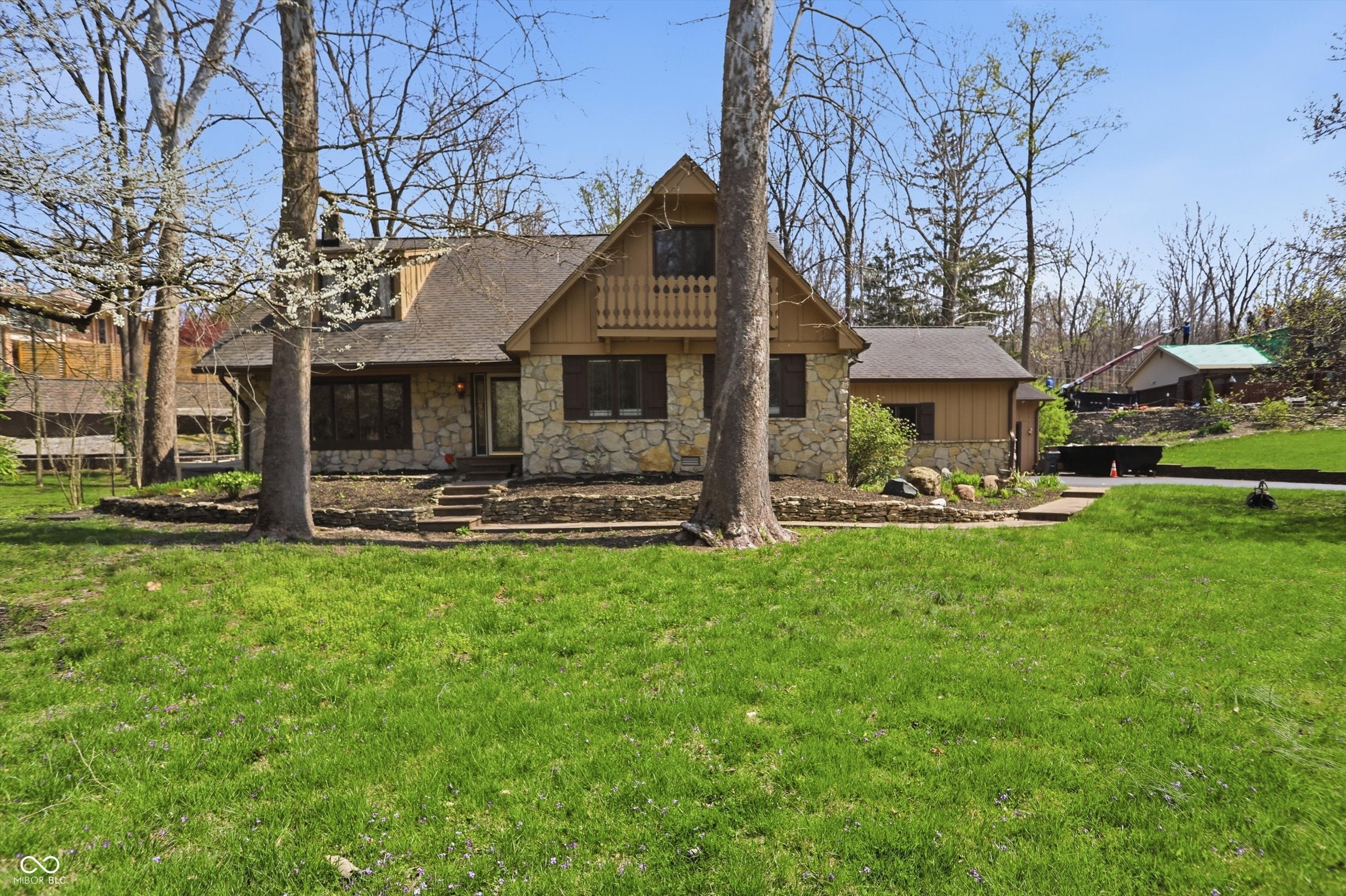 6361 Creekside Lane — photo