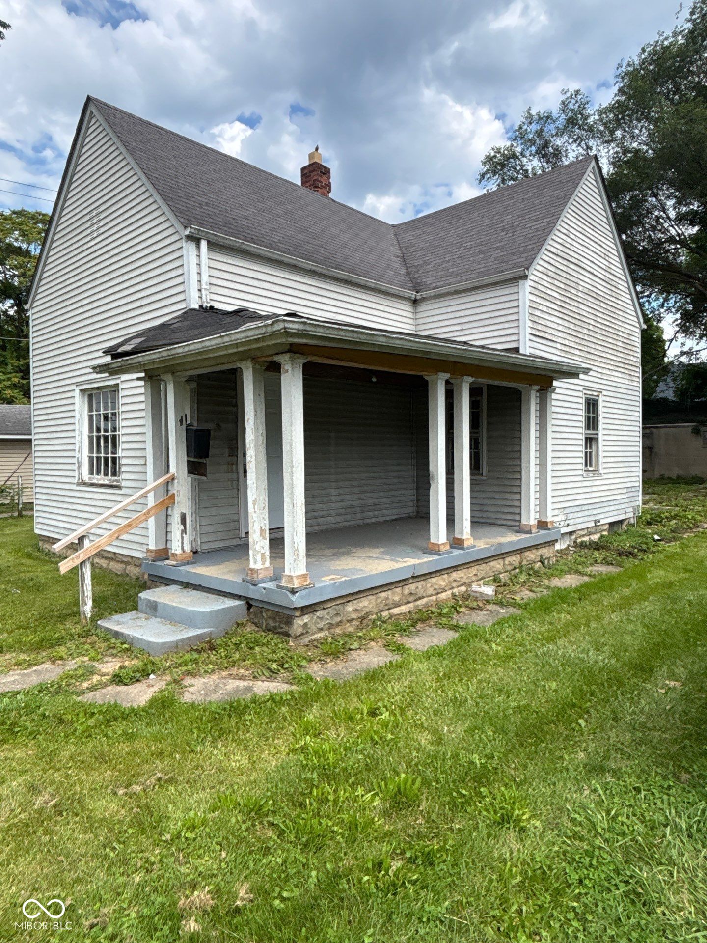 1634 W 14th Street — photo
