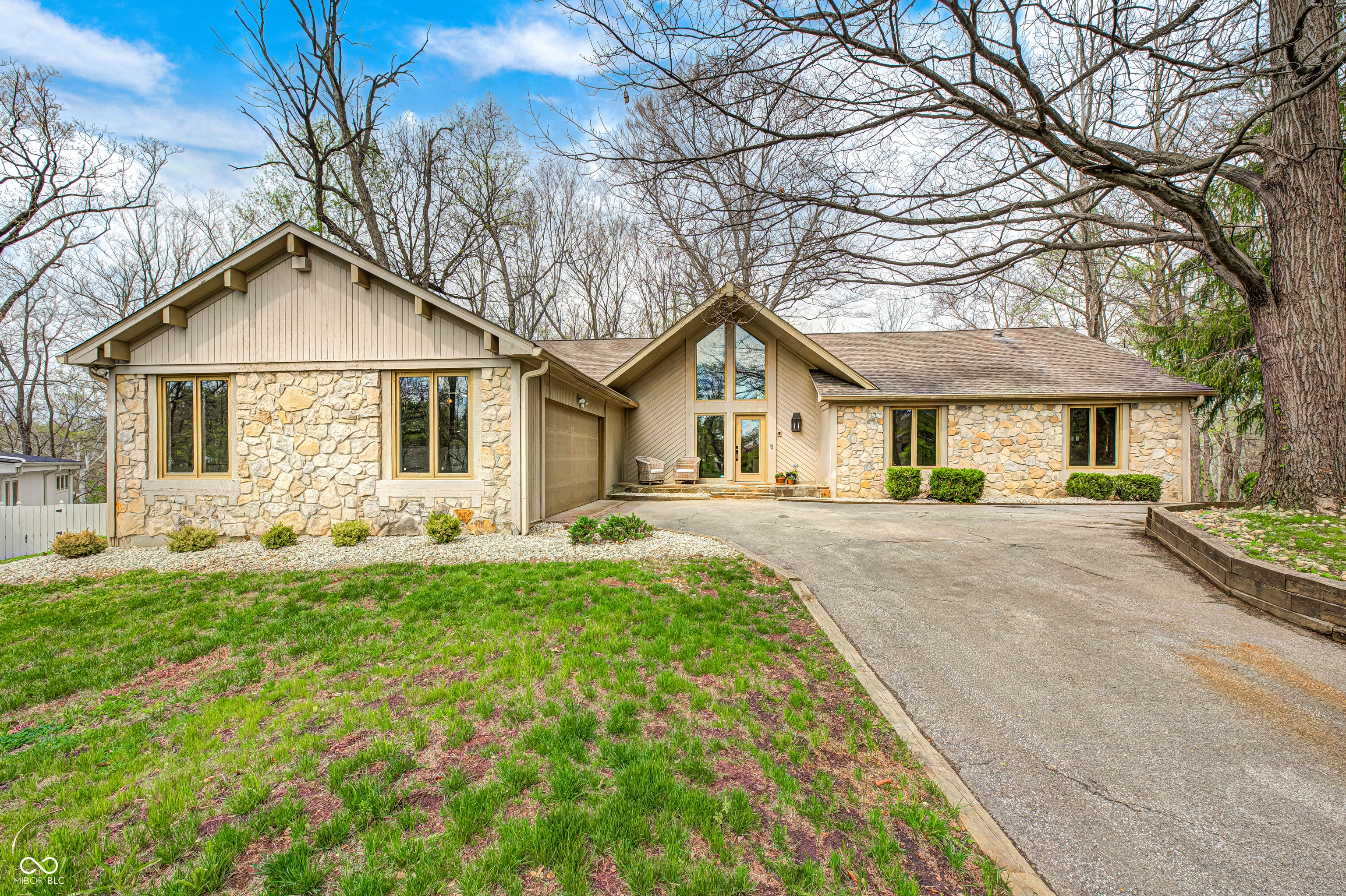 6908 Creekridge Trail — photo