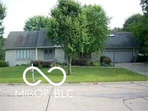 5225 Lava Lane — photo
