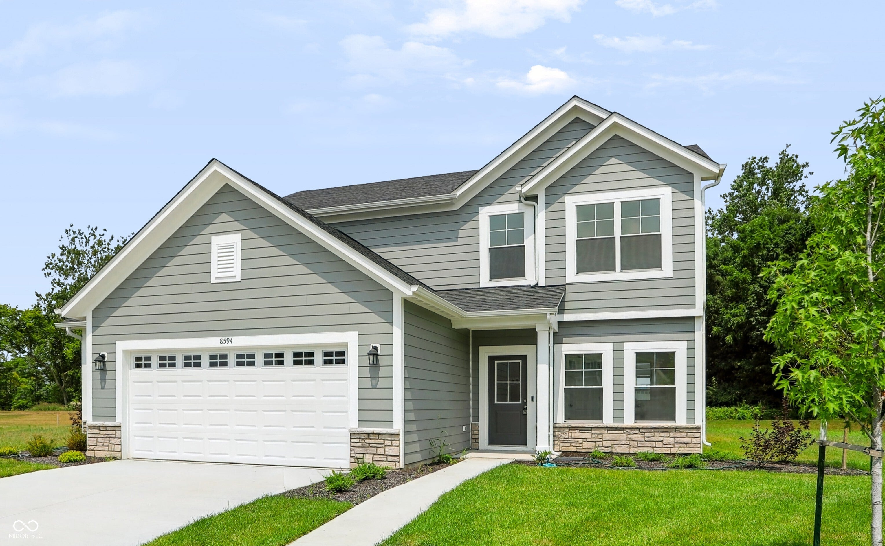 8594 Meadowlands Court — photo