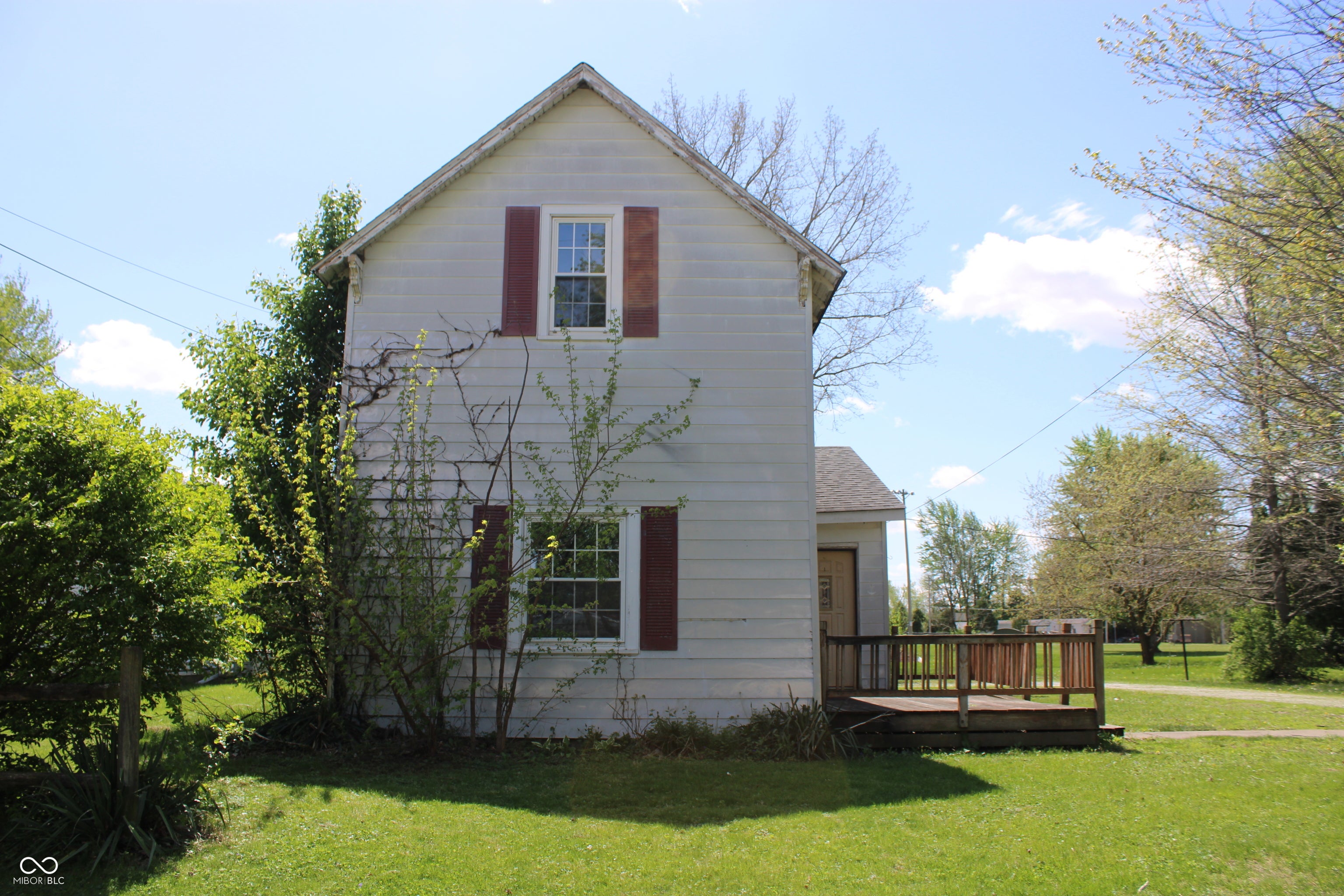603 E Clyde Street — photo