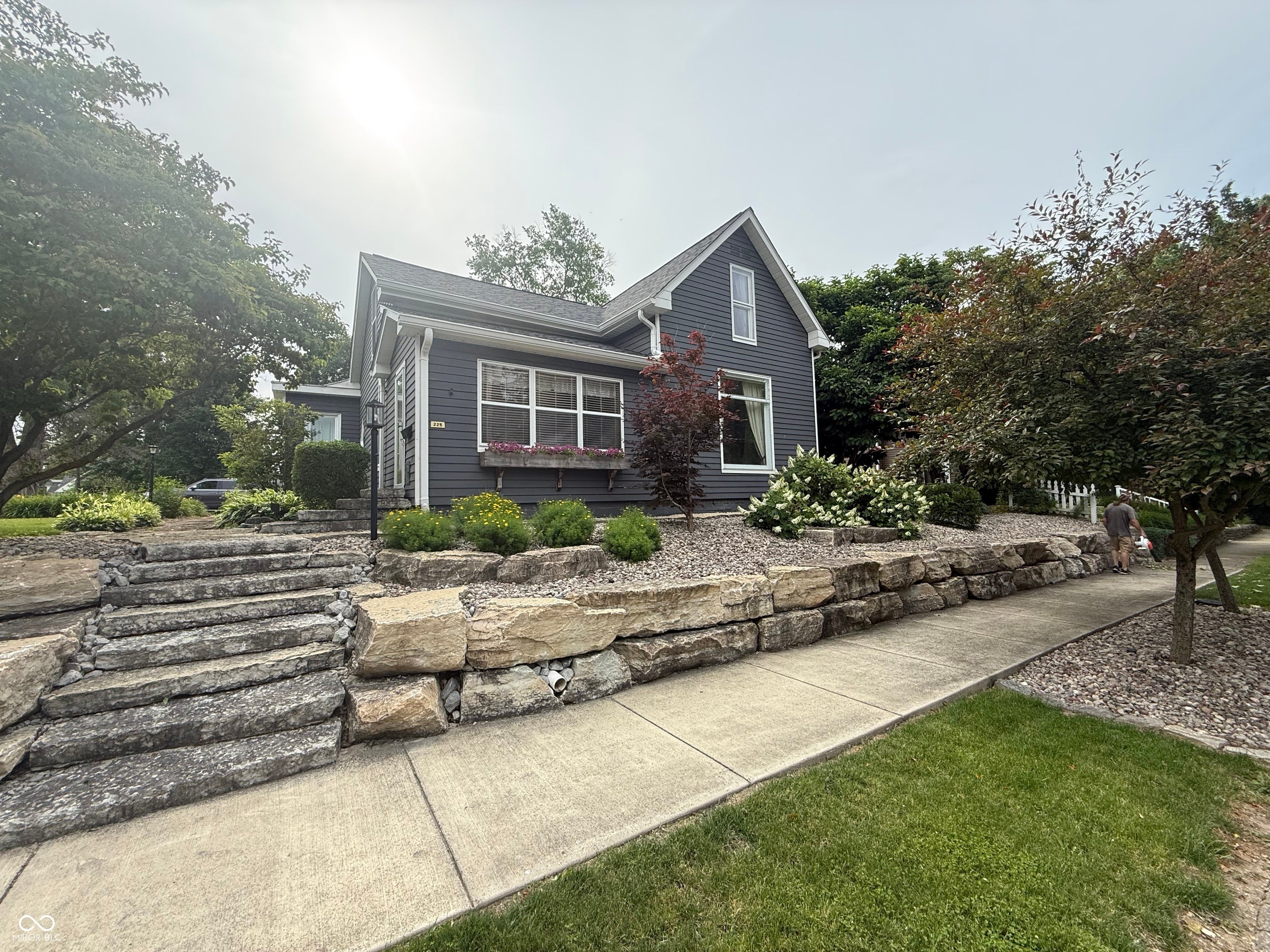 225 S Franklin Street — photo