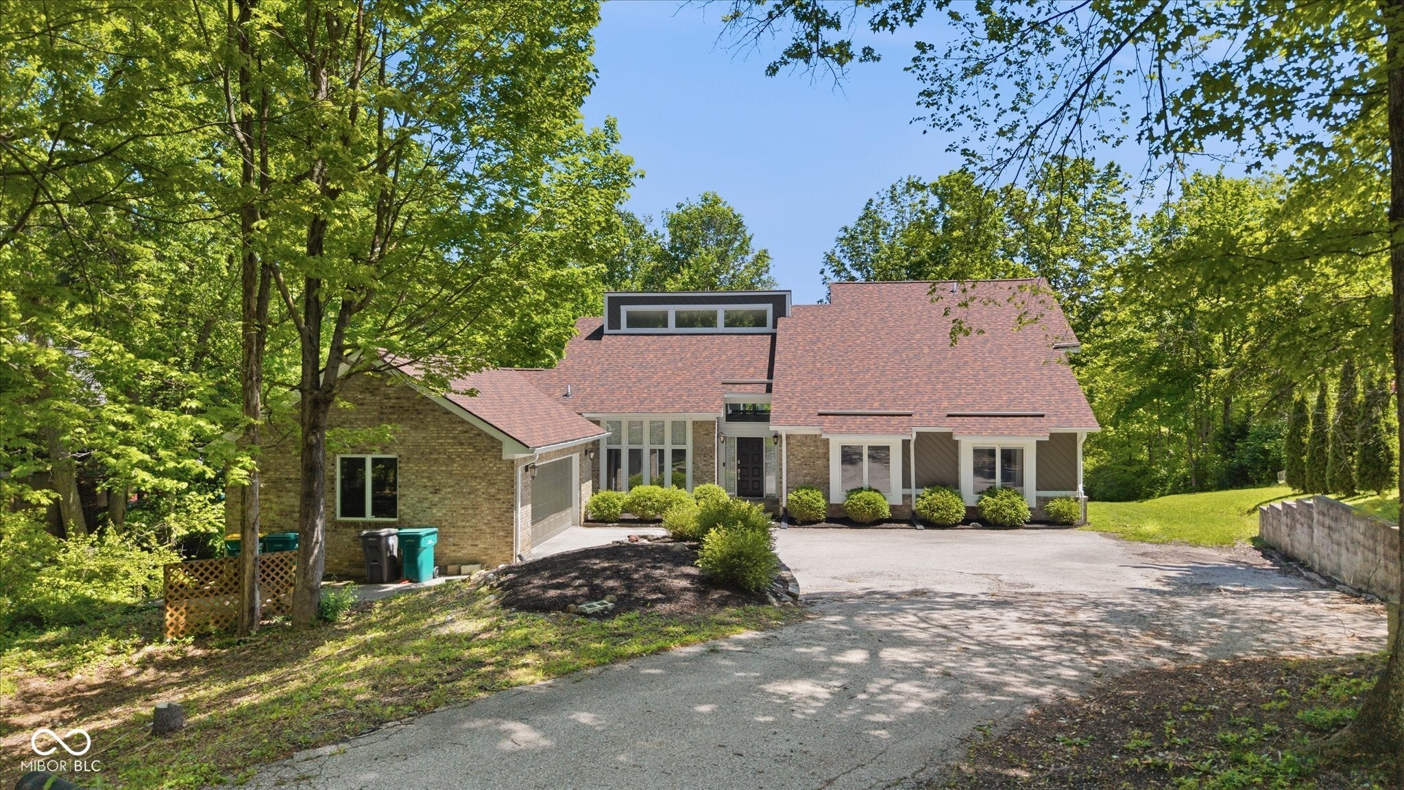 8631 Bay Colony Drive — photo