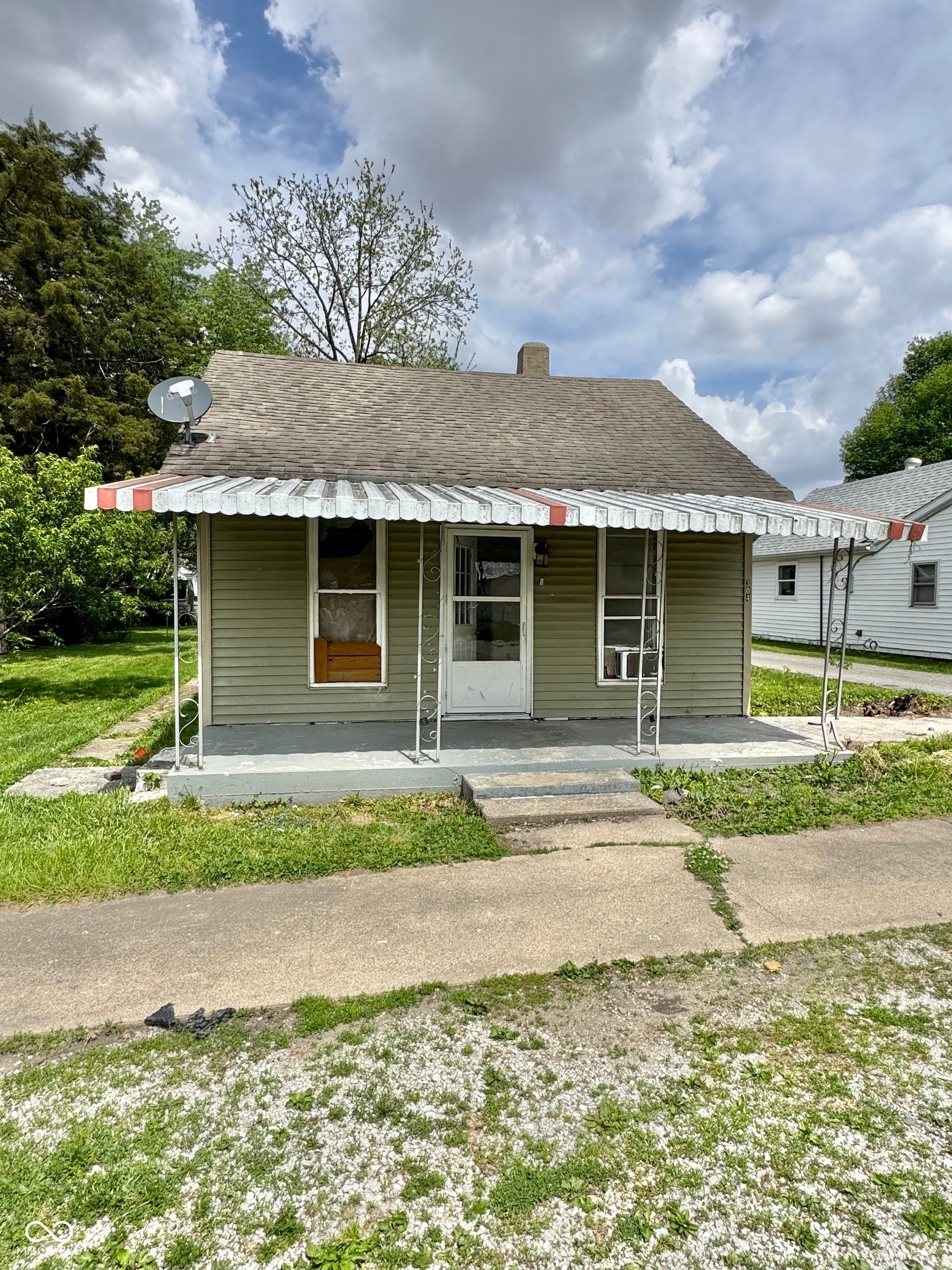304 E Franklin Street — photo