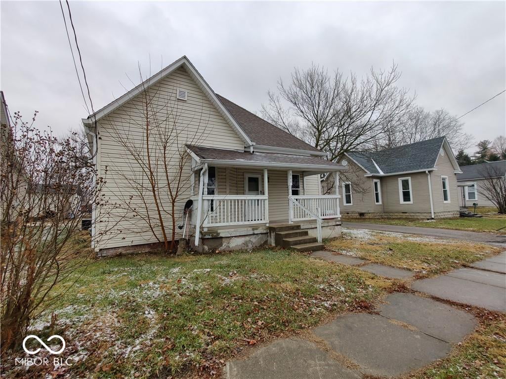 844 W Franklin Street — photo