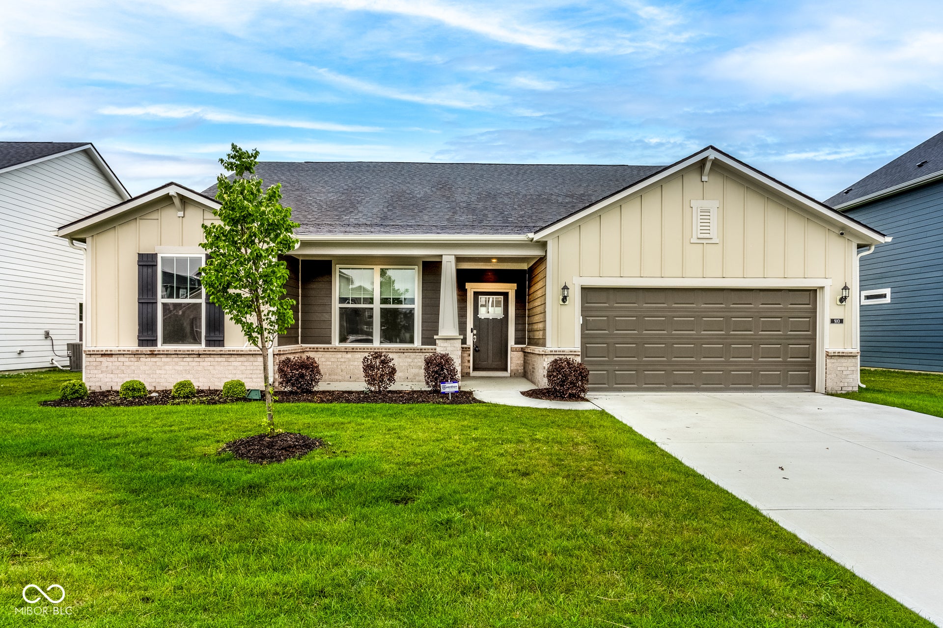 910 Jordan Court — photo