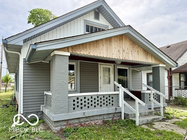 1367 N Kealing Avenue — photo