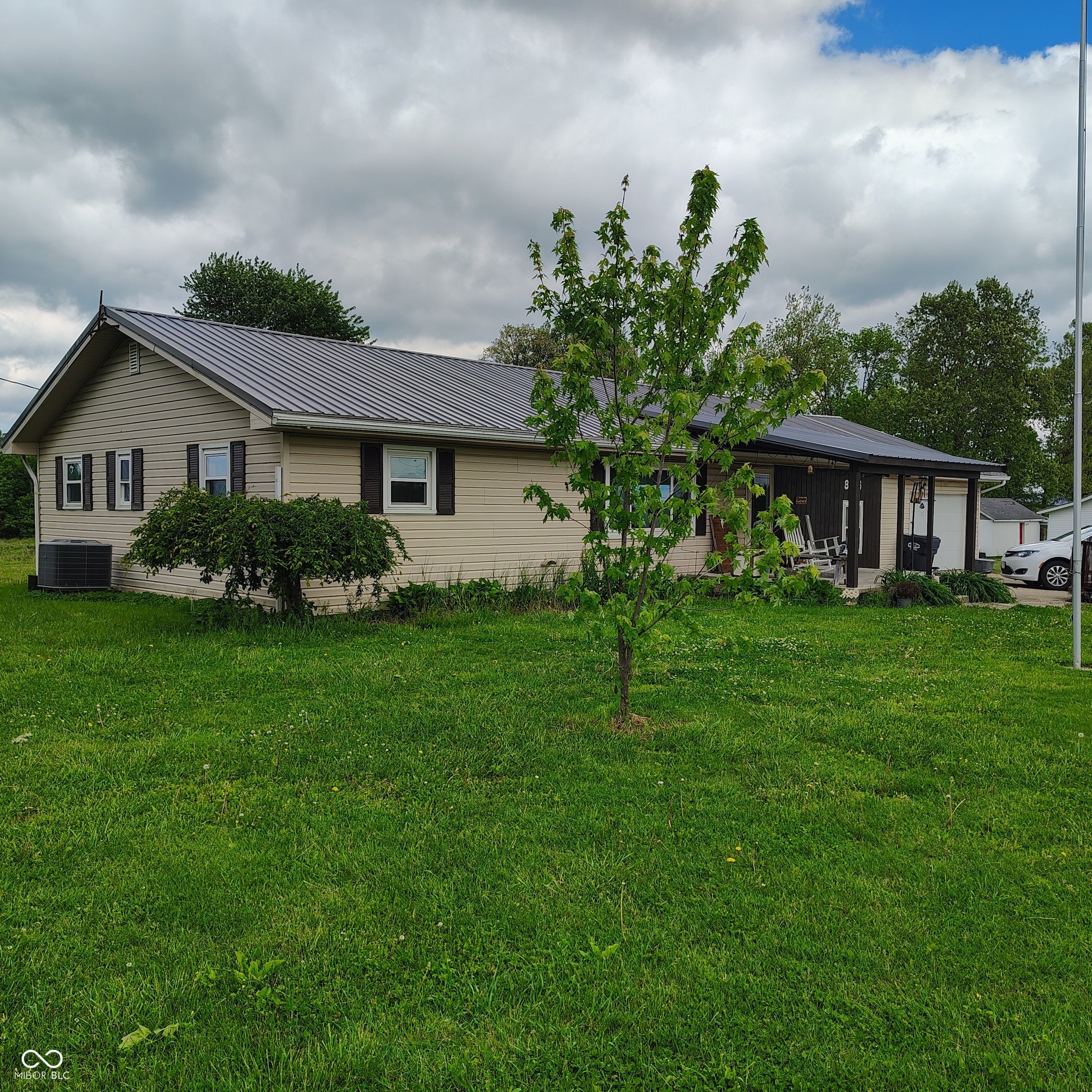 8356 State Road 129 — photo