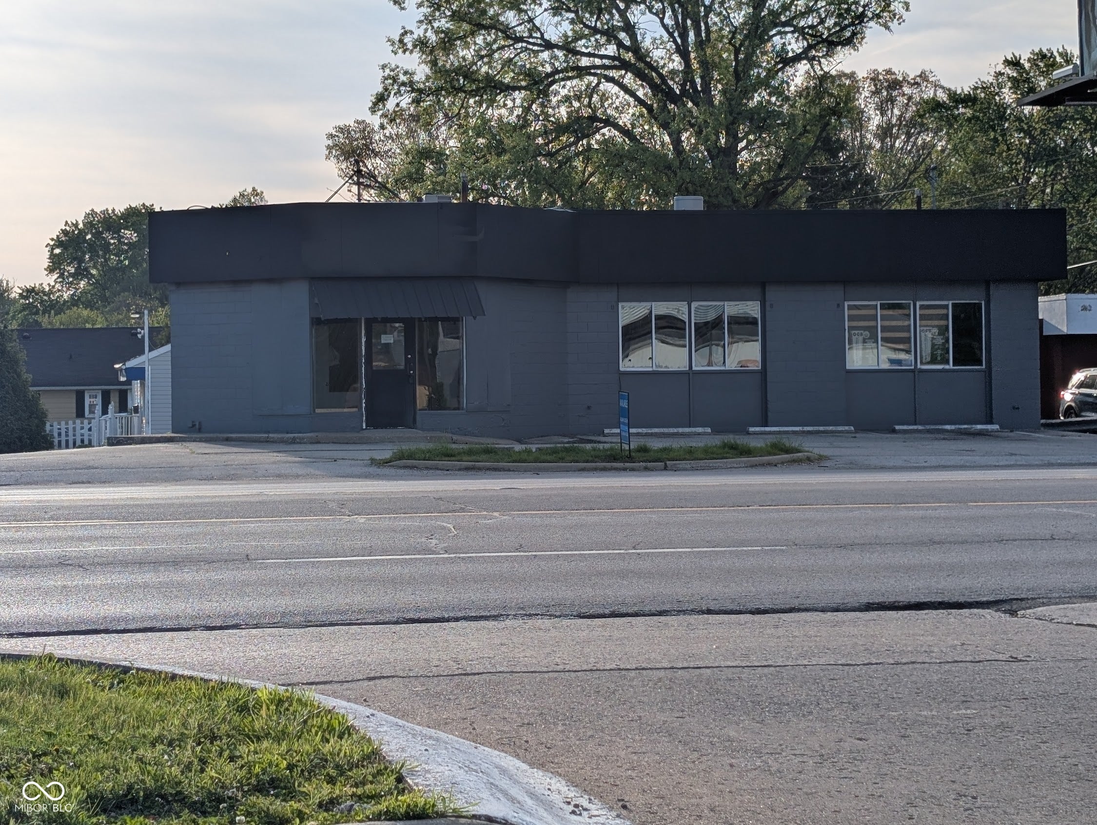 524 S Scatterfield Road — photo
