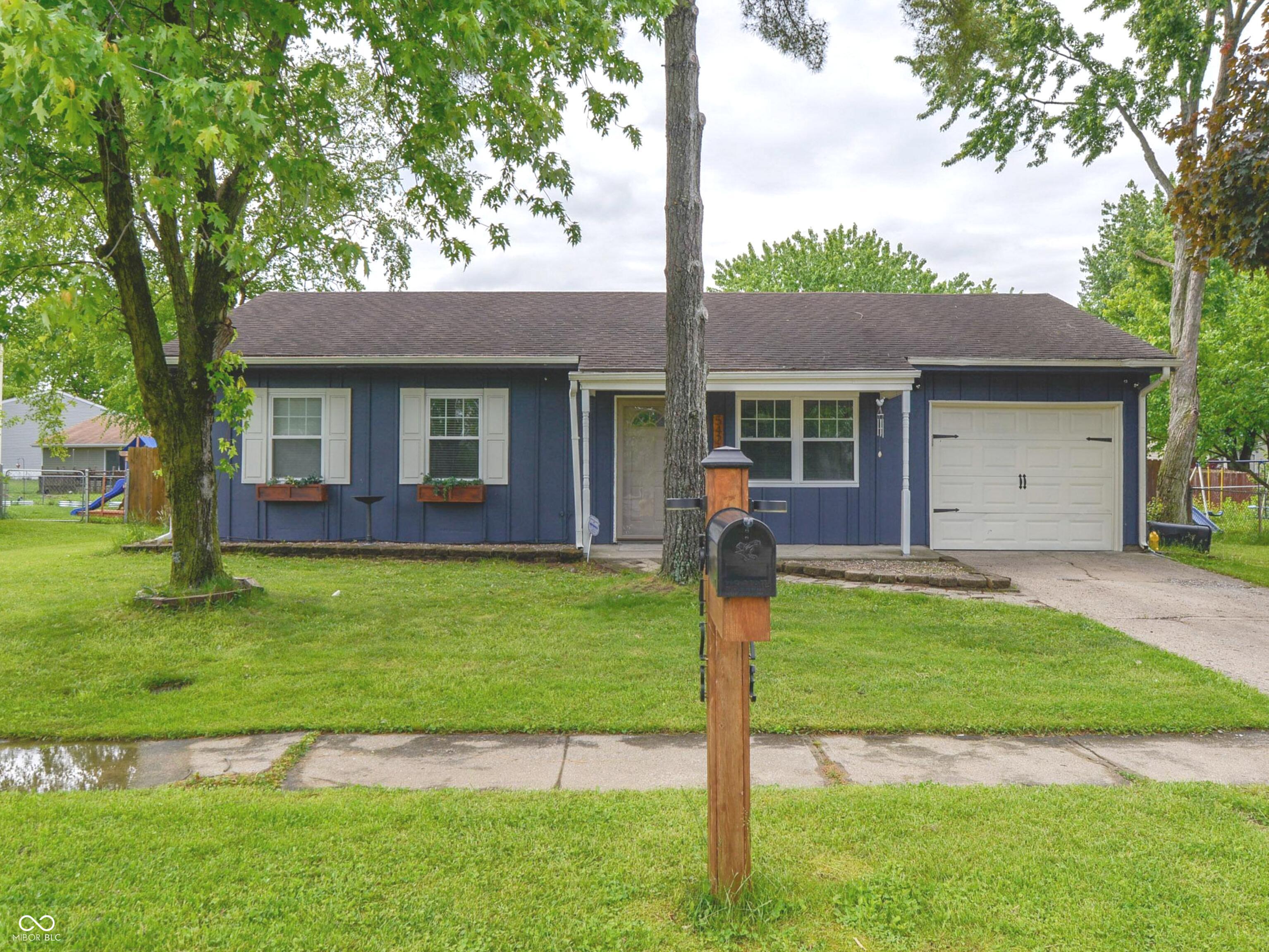 5423 Lobo Drive — photo