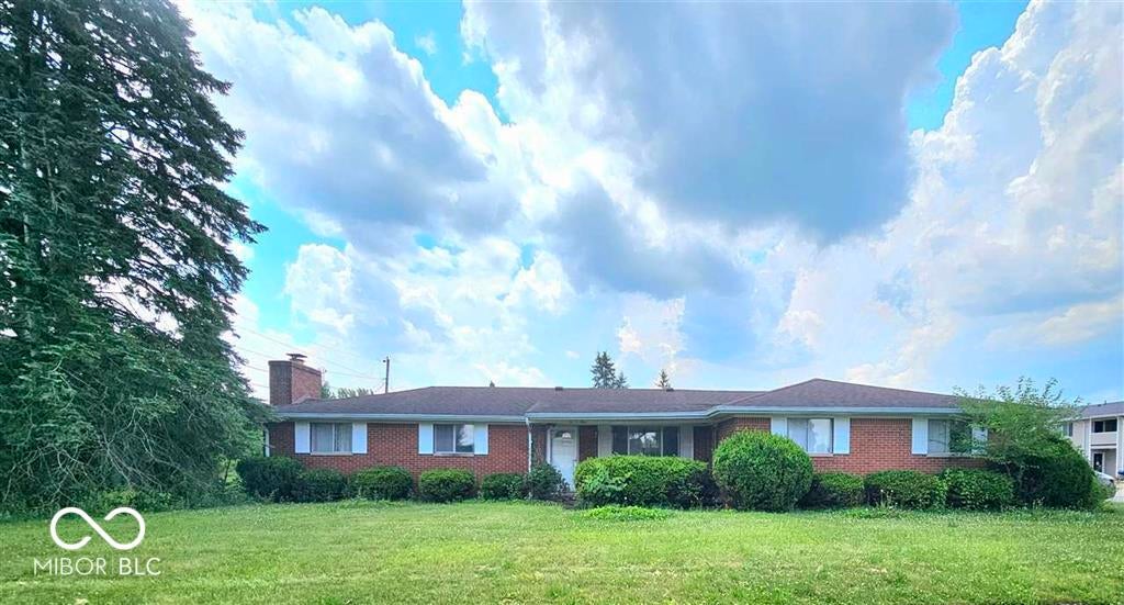 1009 Eastcrest Drive — photo