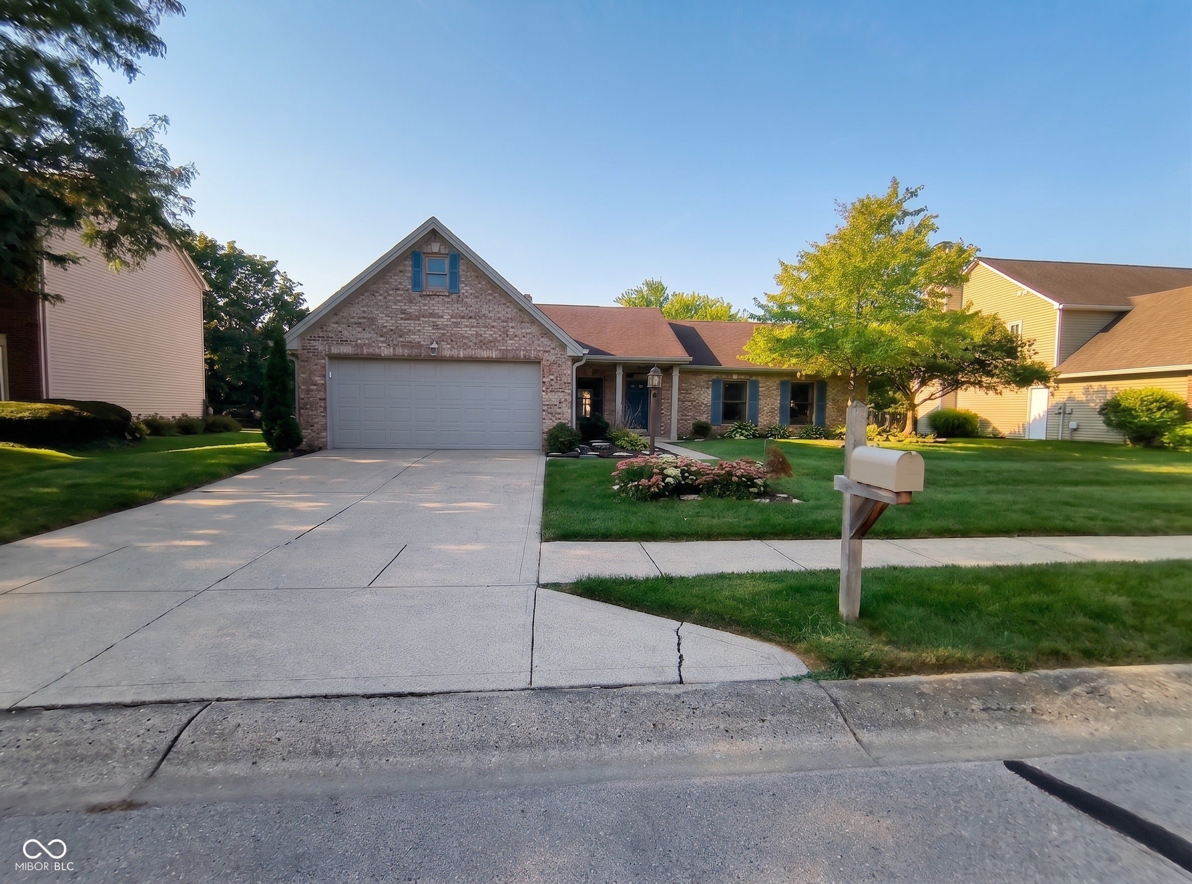 7715 Heather Lane — photo