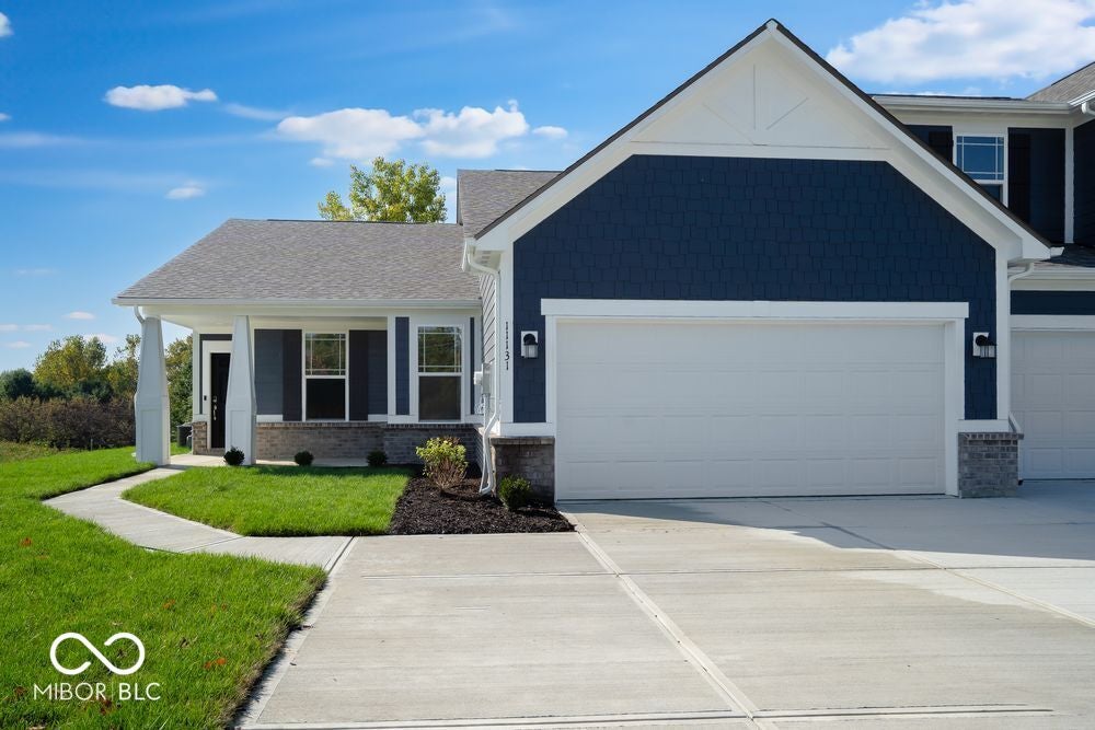11131 Dressage Way — photo