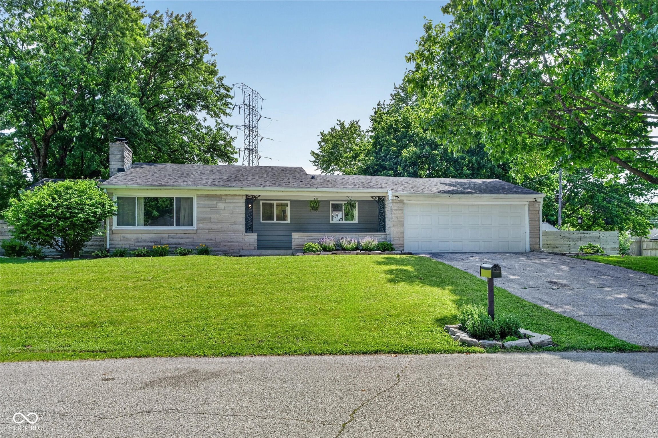 3513 Circle Boulevard — photo