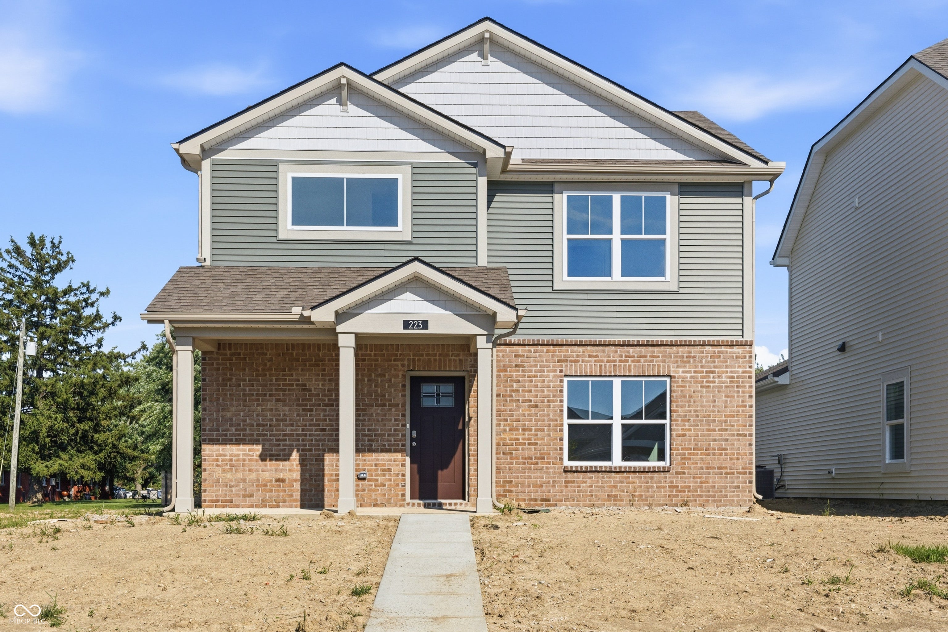 223 Springfield Crossing — photo