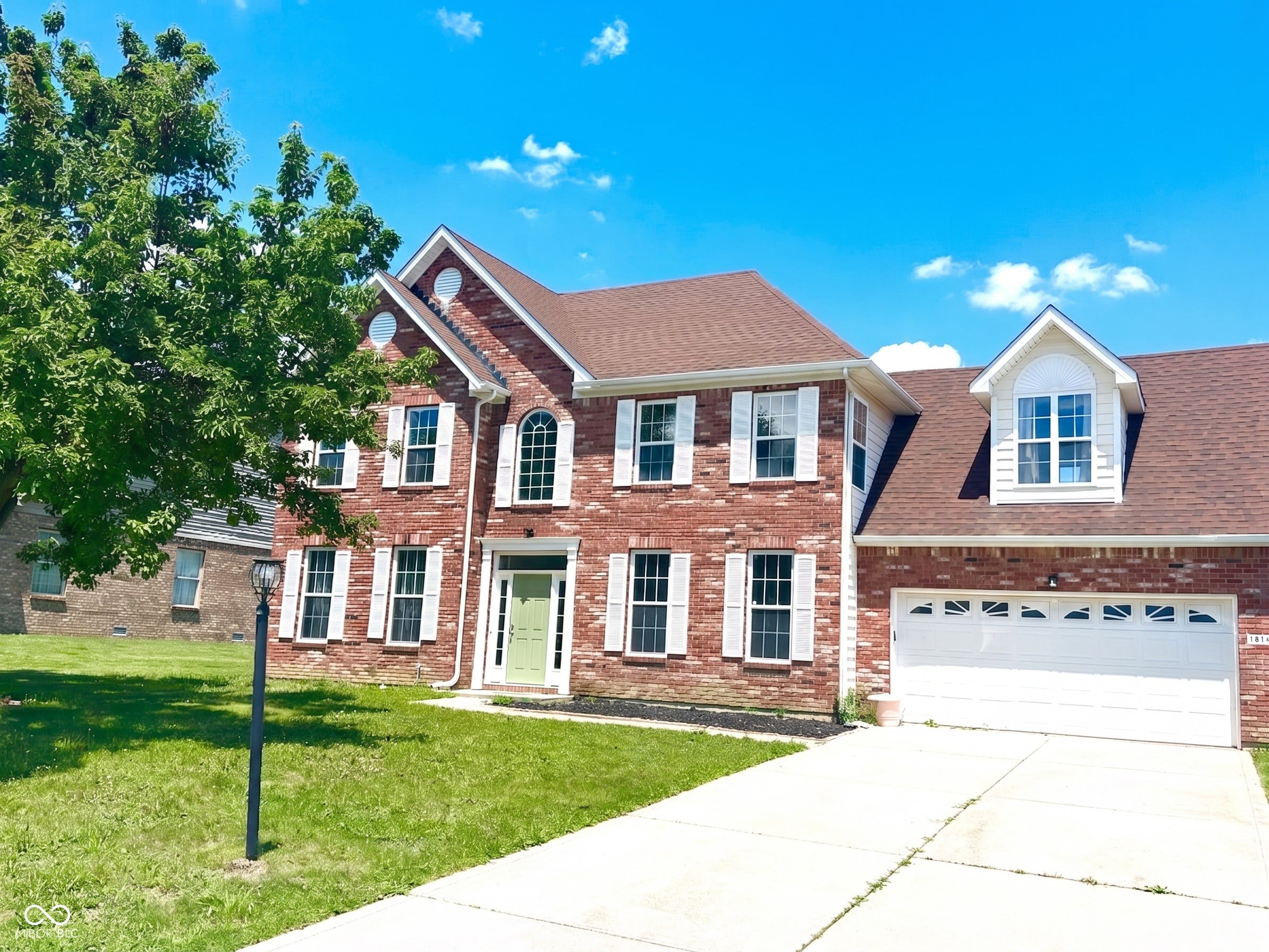 10142 Ironway Drive — photo