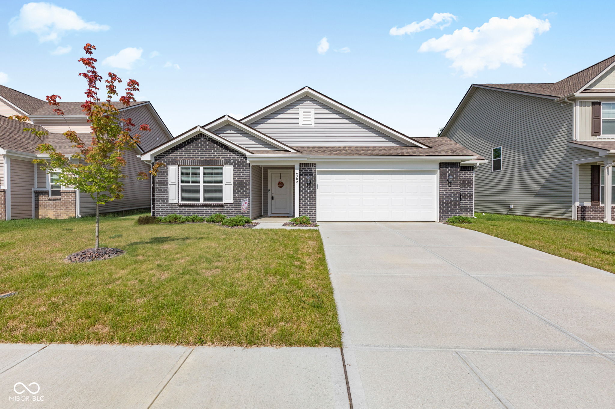 6302 Meadow Path Way — photo