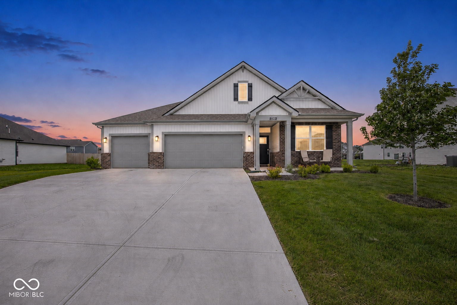 2280 Pine Valley Drive — photo