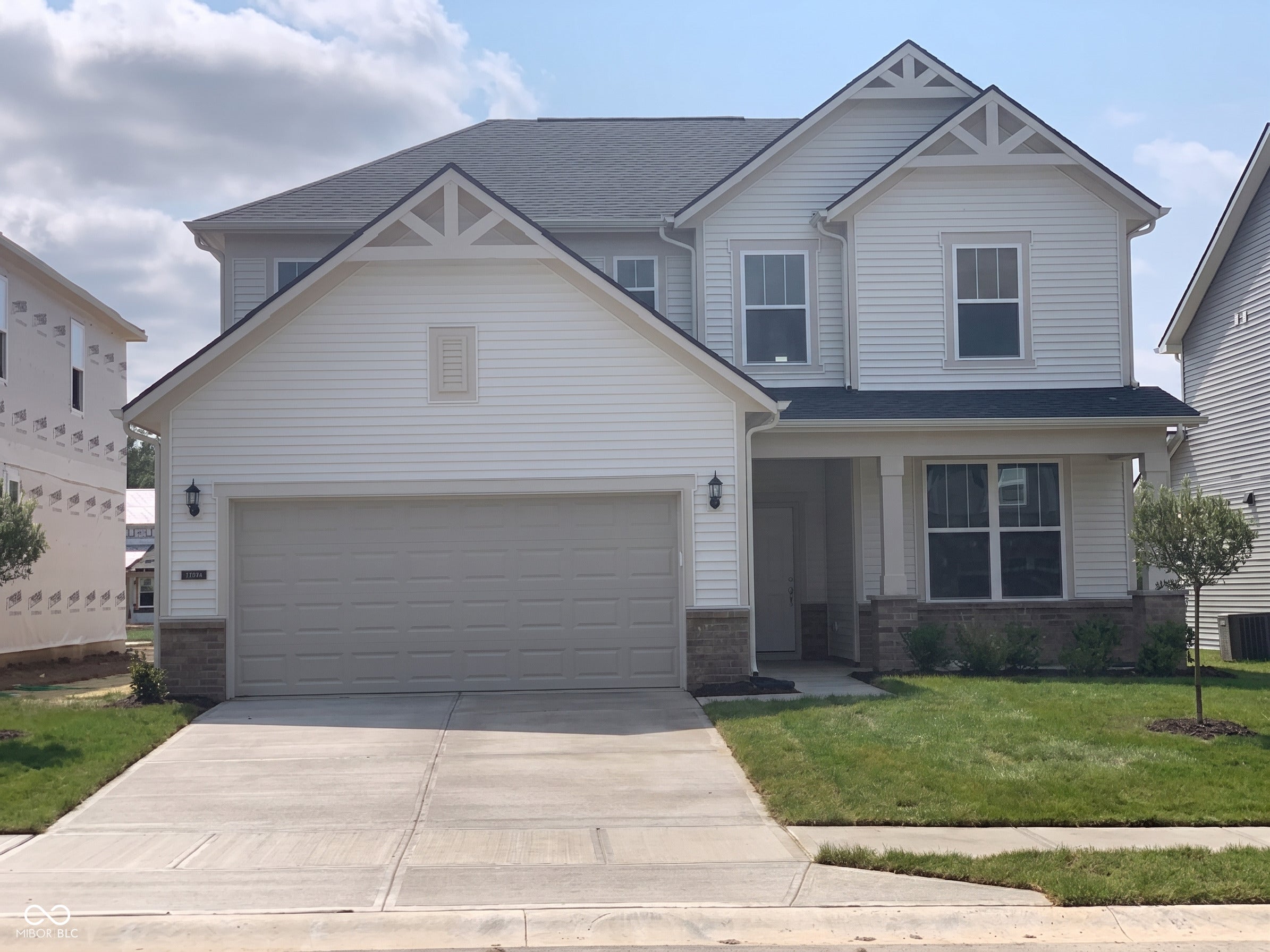 3394 Churchill Lane — photo