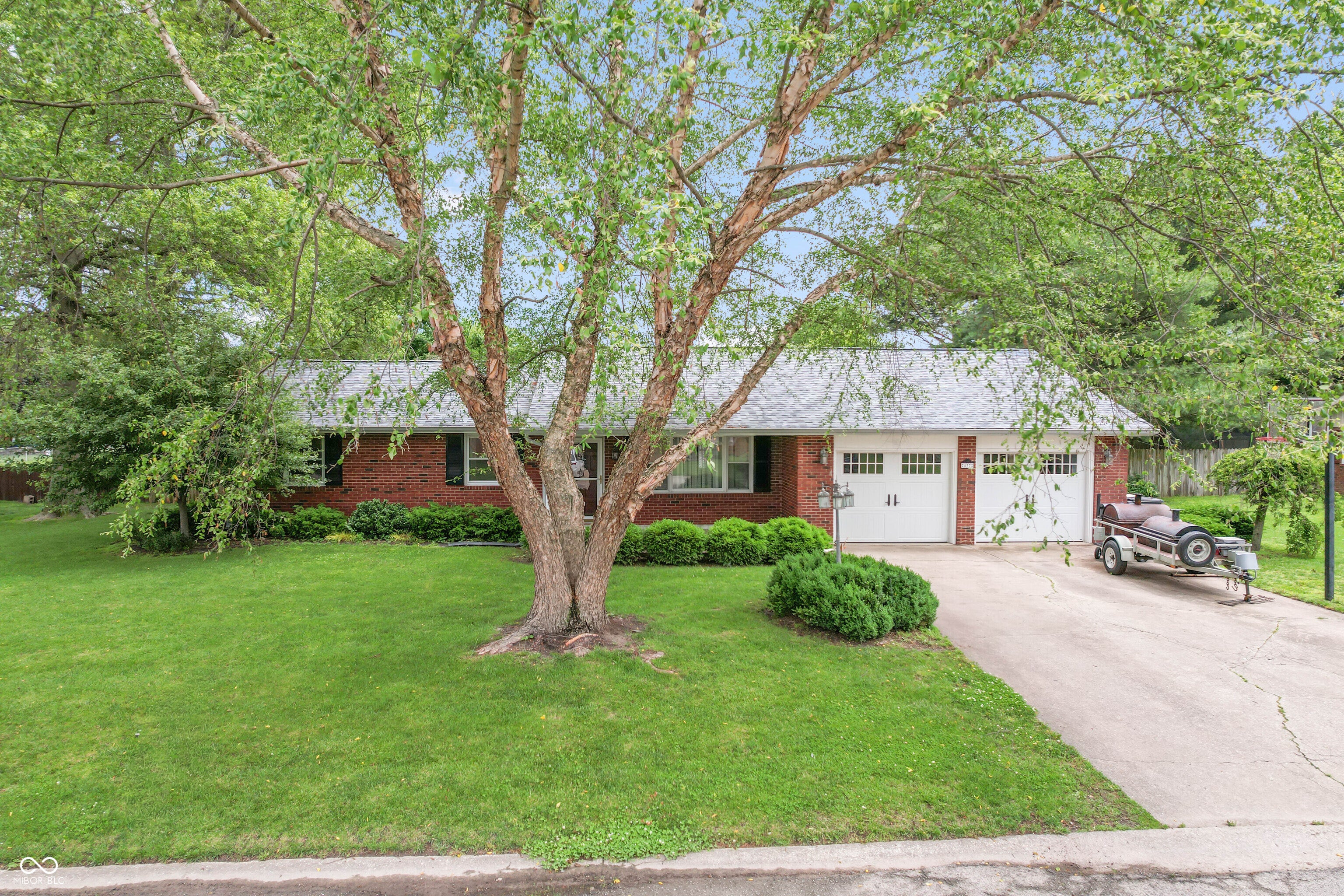 437 Schleter Court — photo