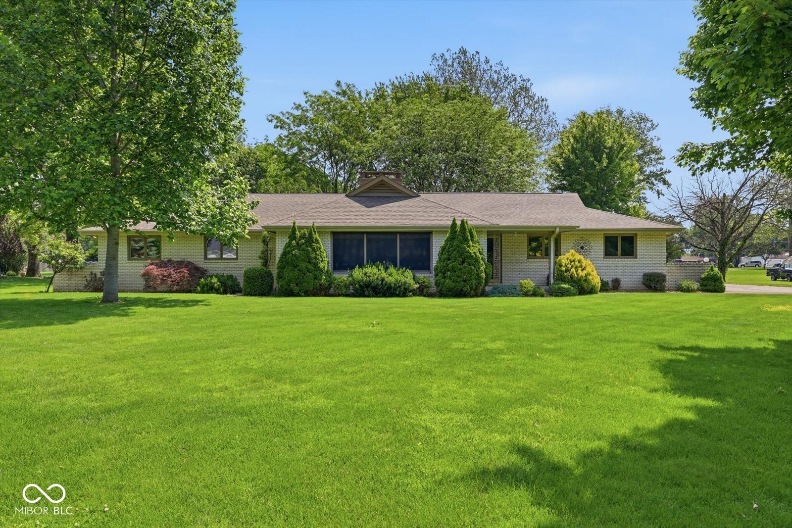 670 Brent Woods Drive — photo