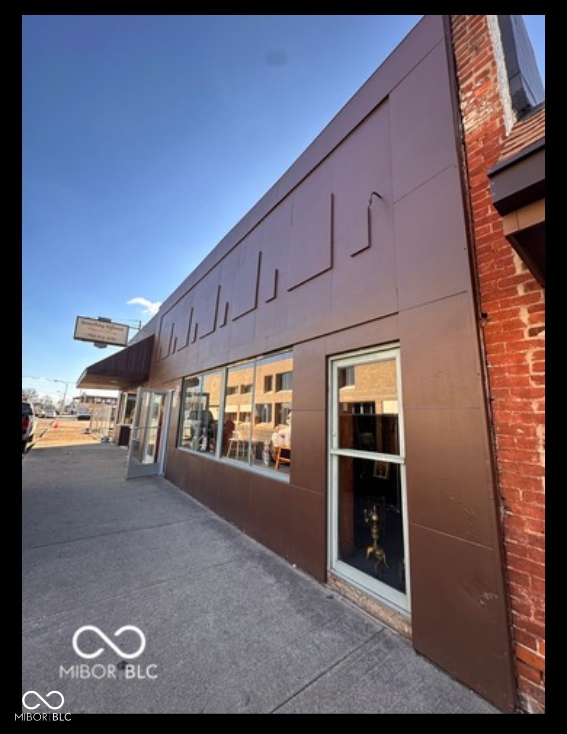 1213 Main Street — photo