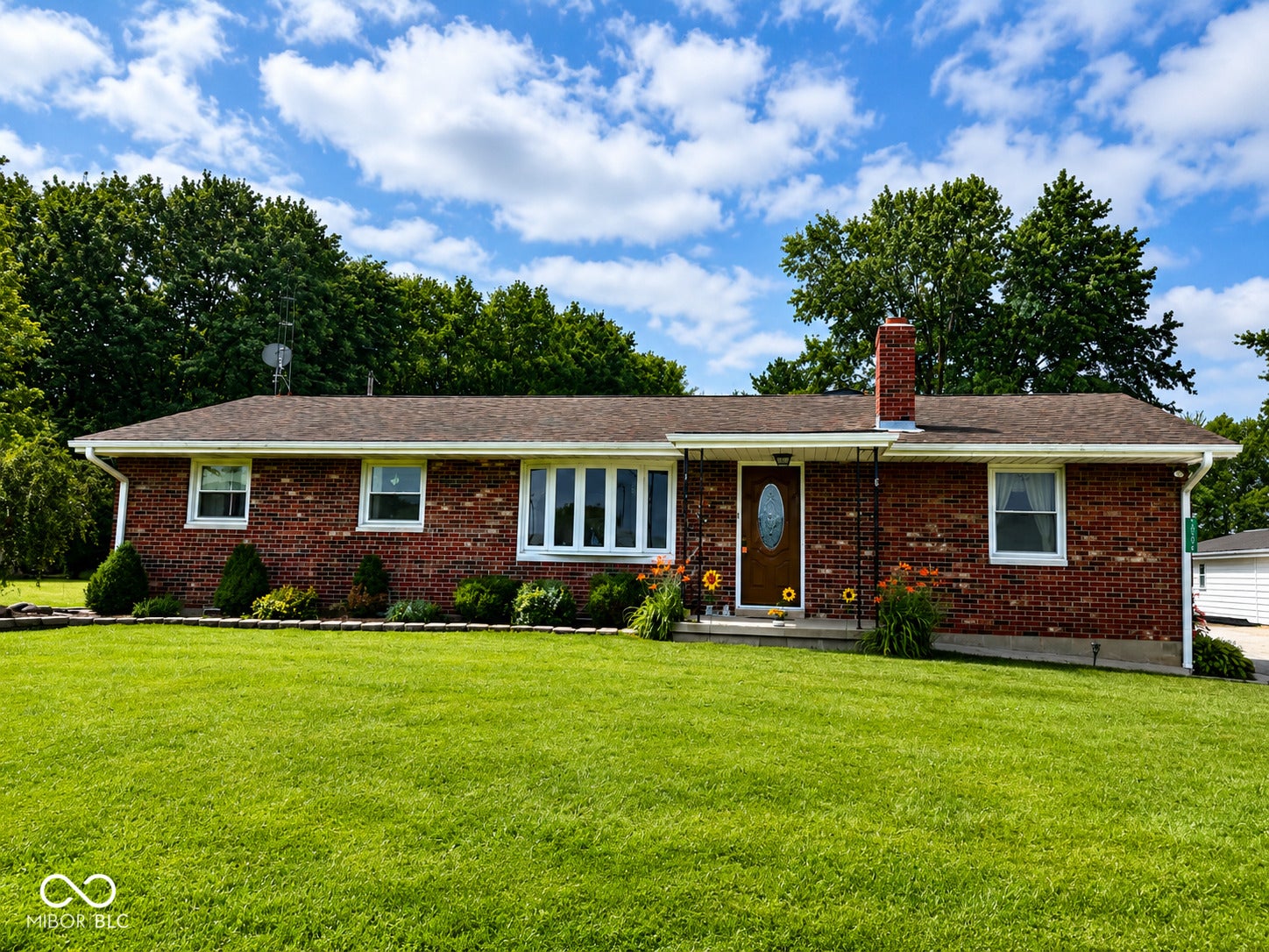 26098 State Road 46 W — photo