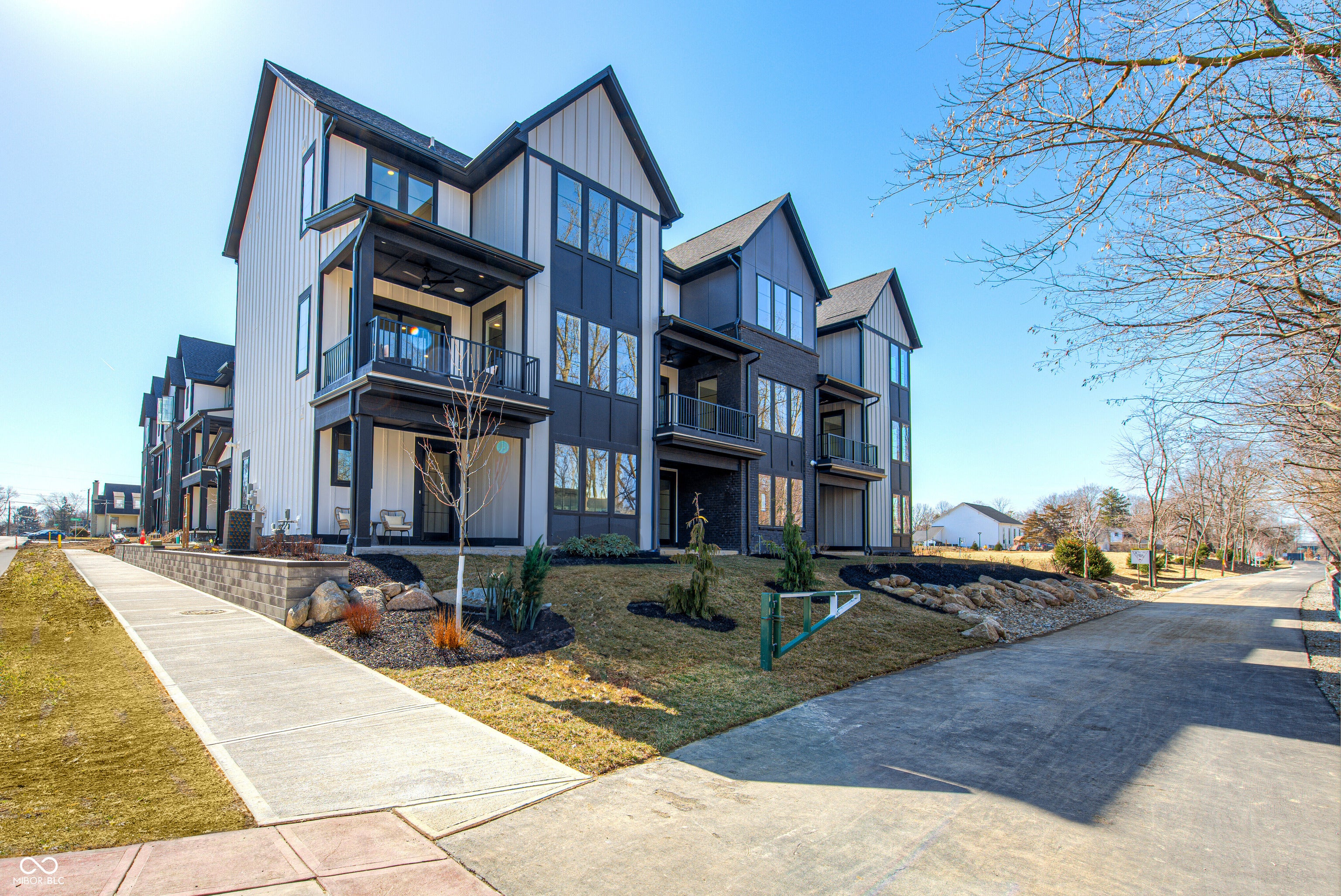 176 Midland Trace Loop — photo