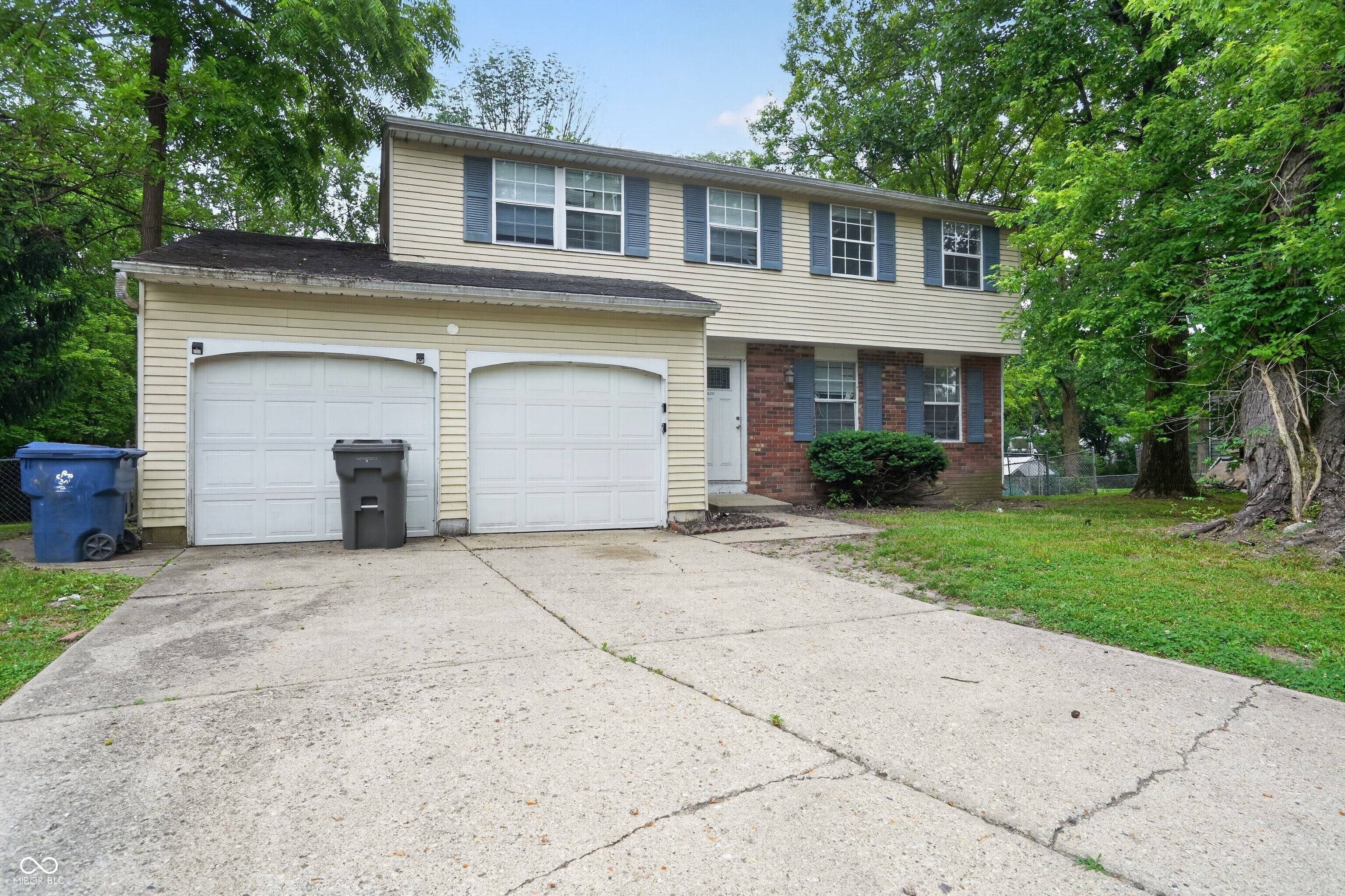 10335 Sheffield Court — photo