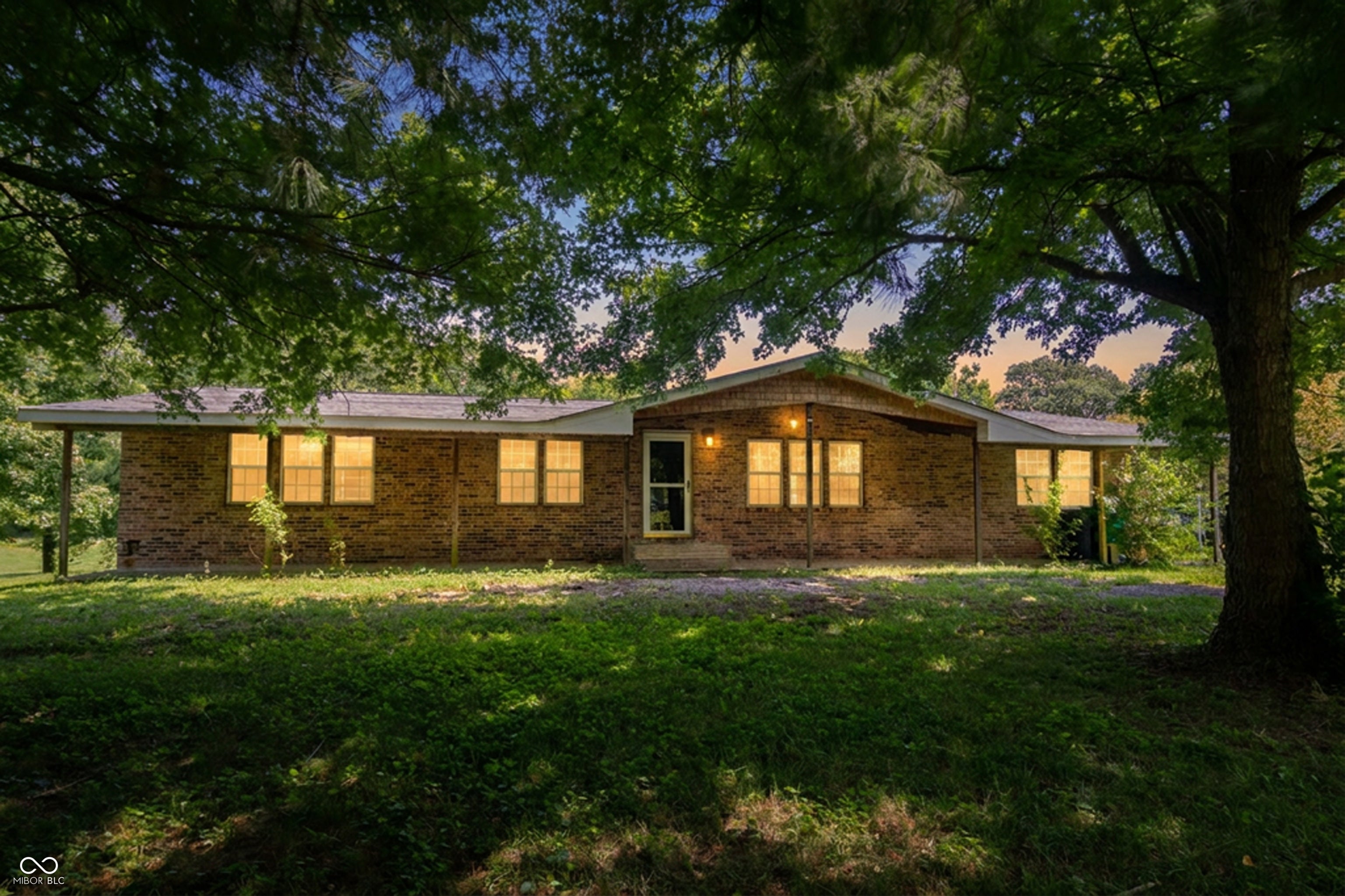 1227 Holmes Road — photo