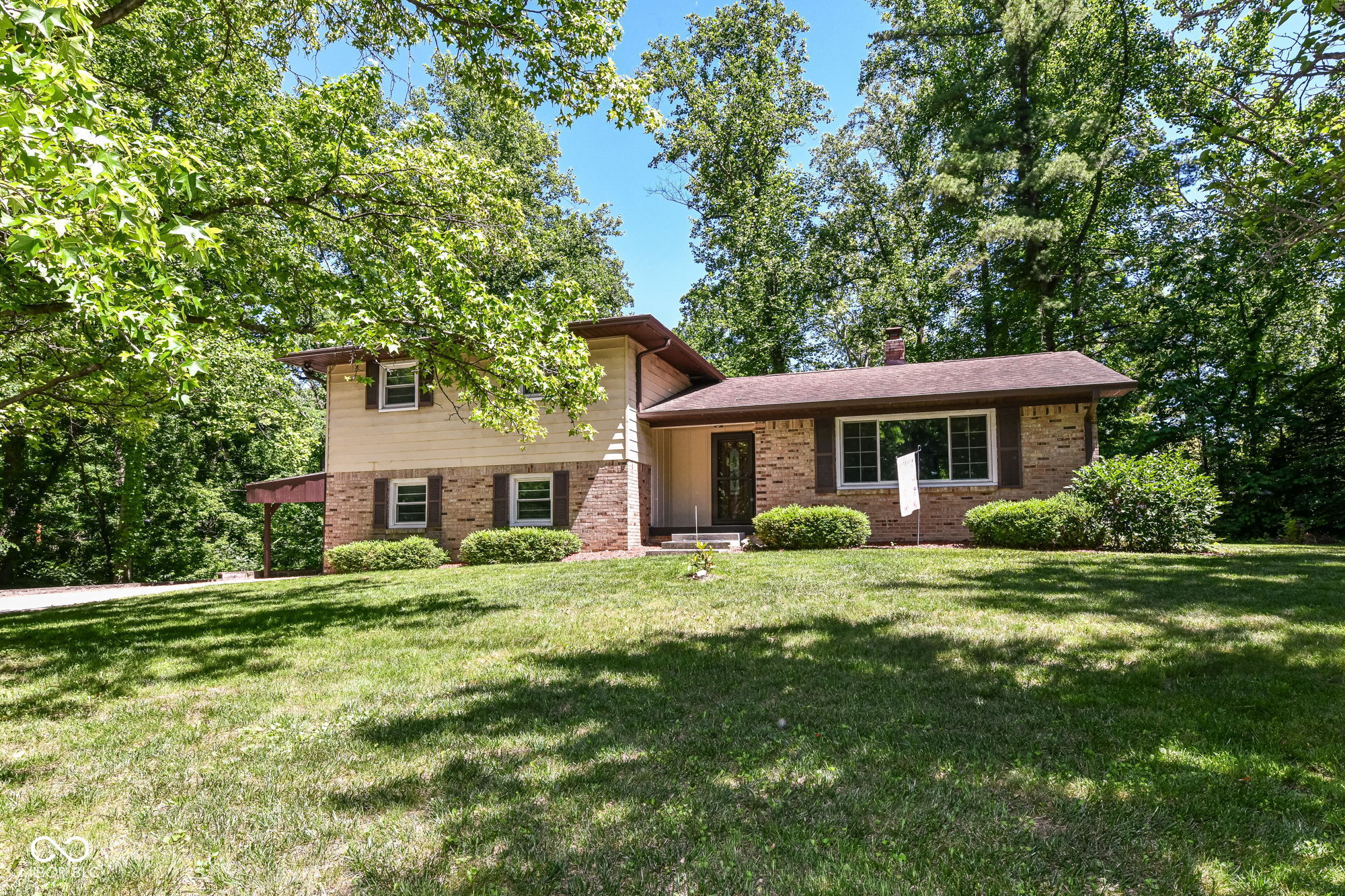 7011 Wildridge Drive — photo