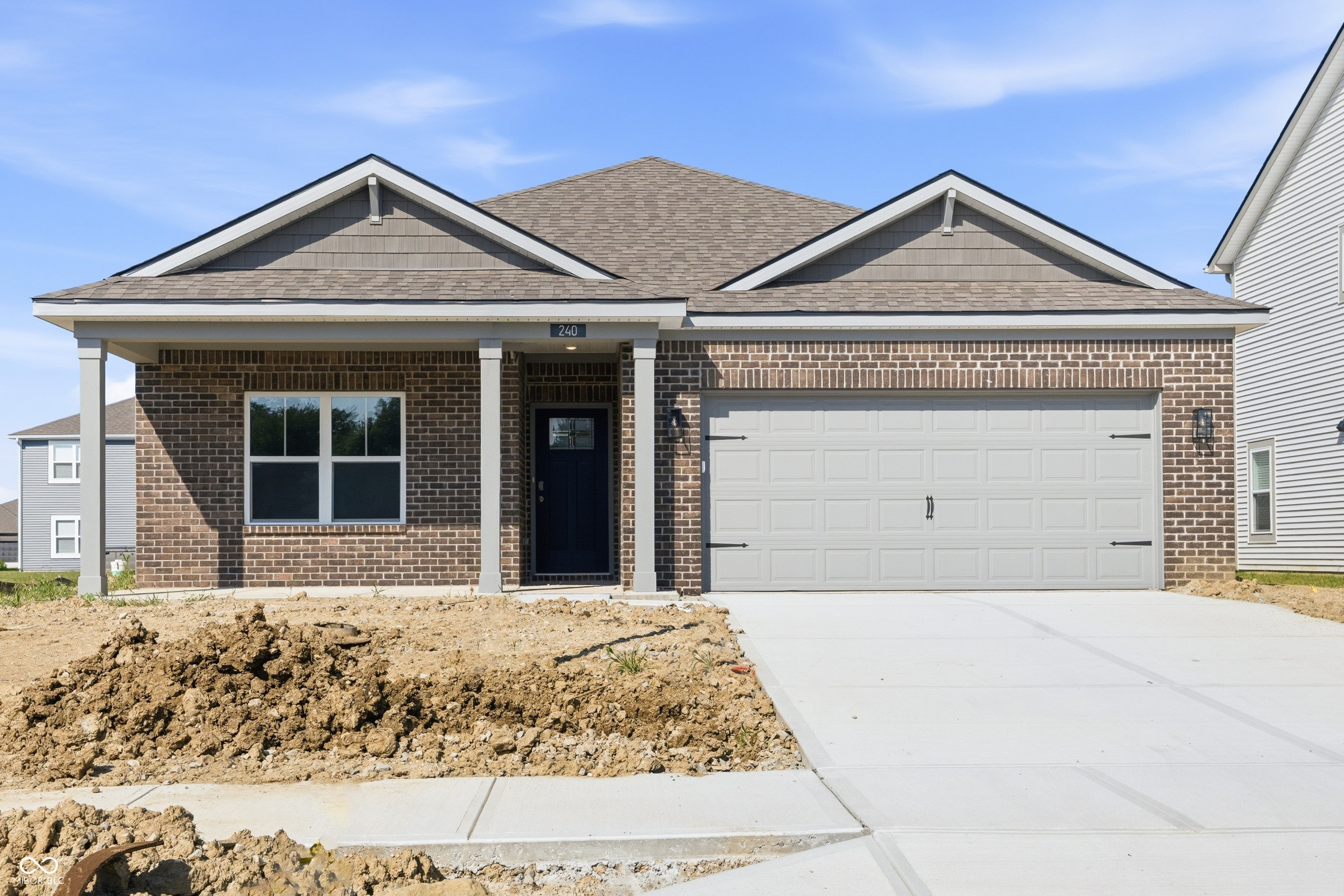 240 Springfield Crossing — photo