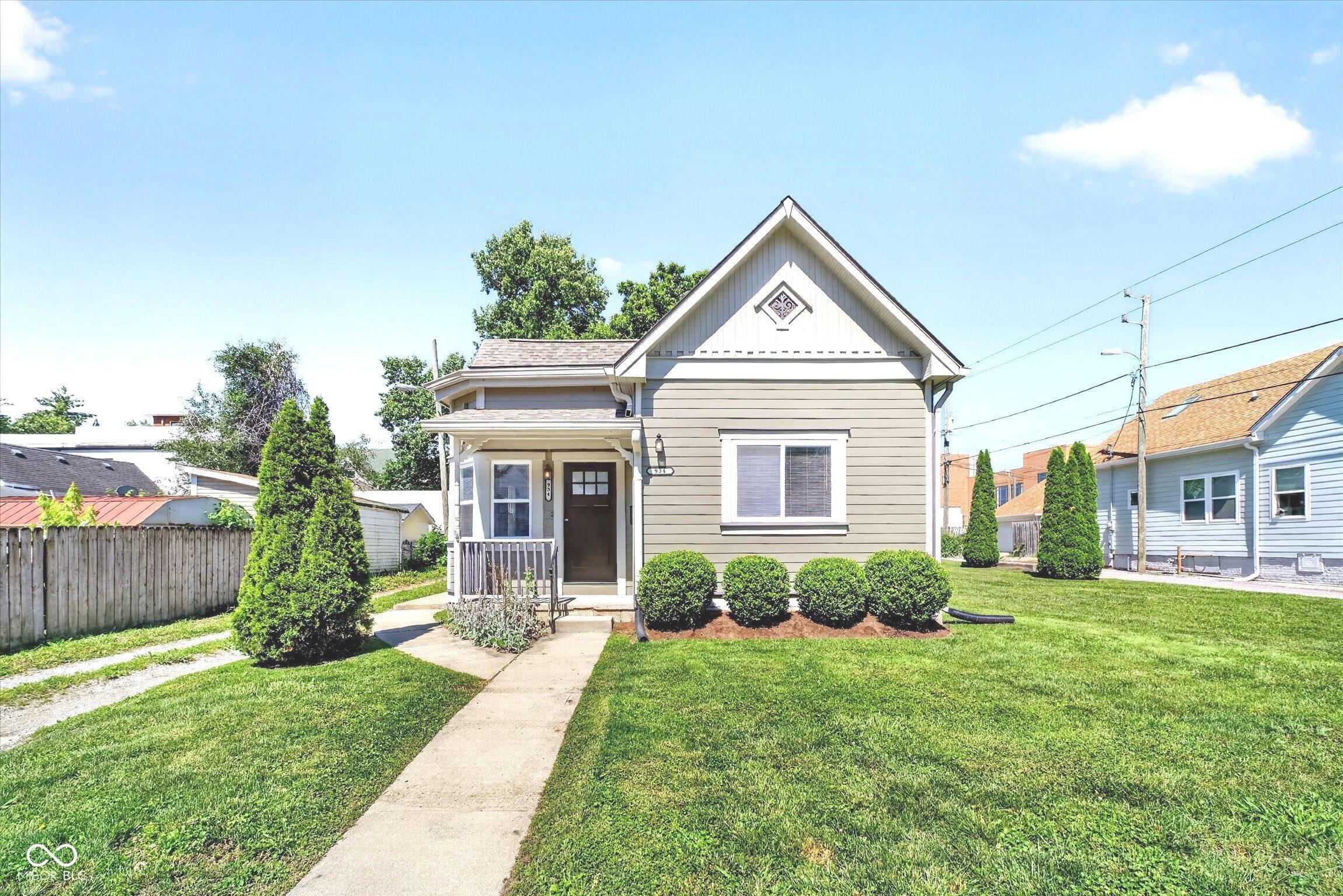 934 Olive Street — photo
