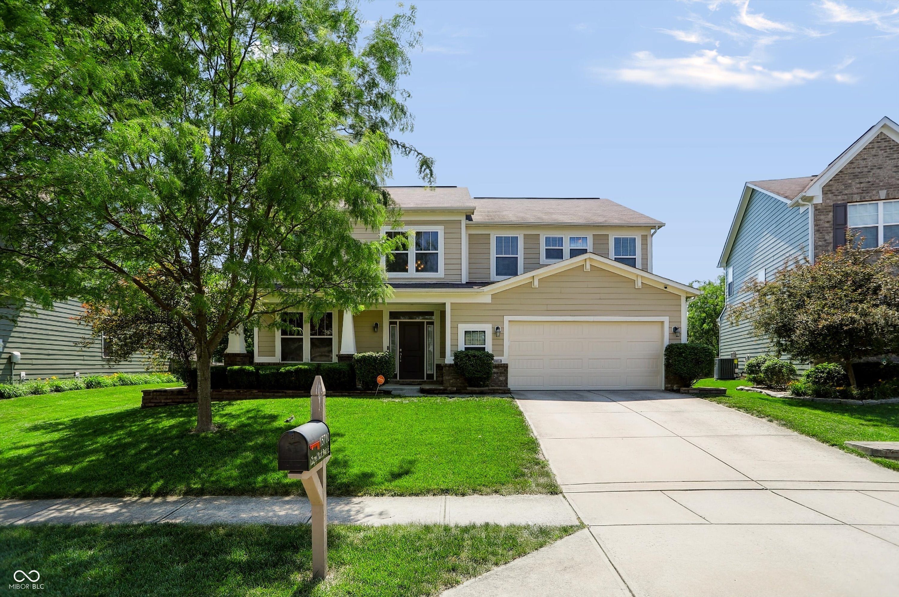 15710 Chapel Park Drive E — photo