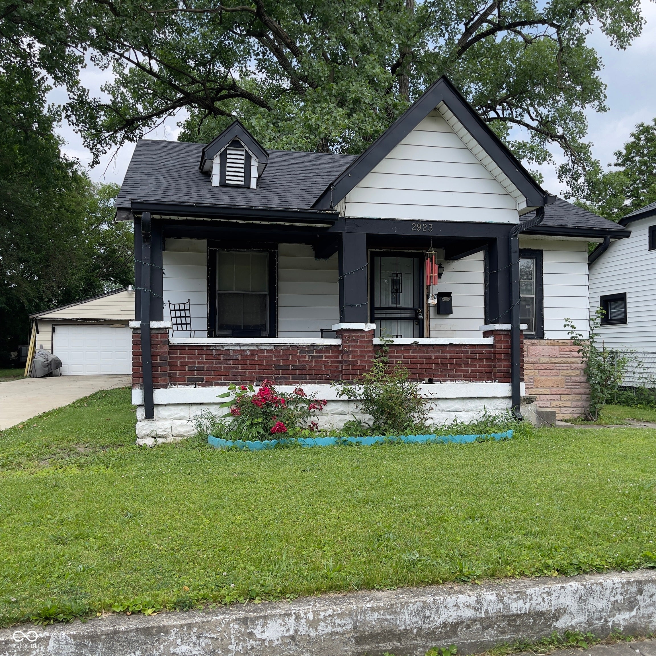 2923 N Denny Street — photo