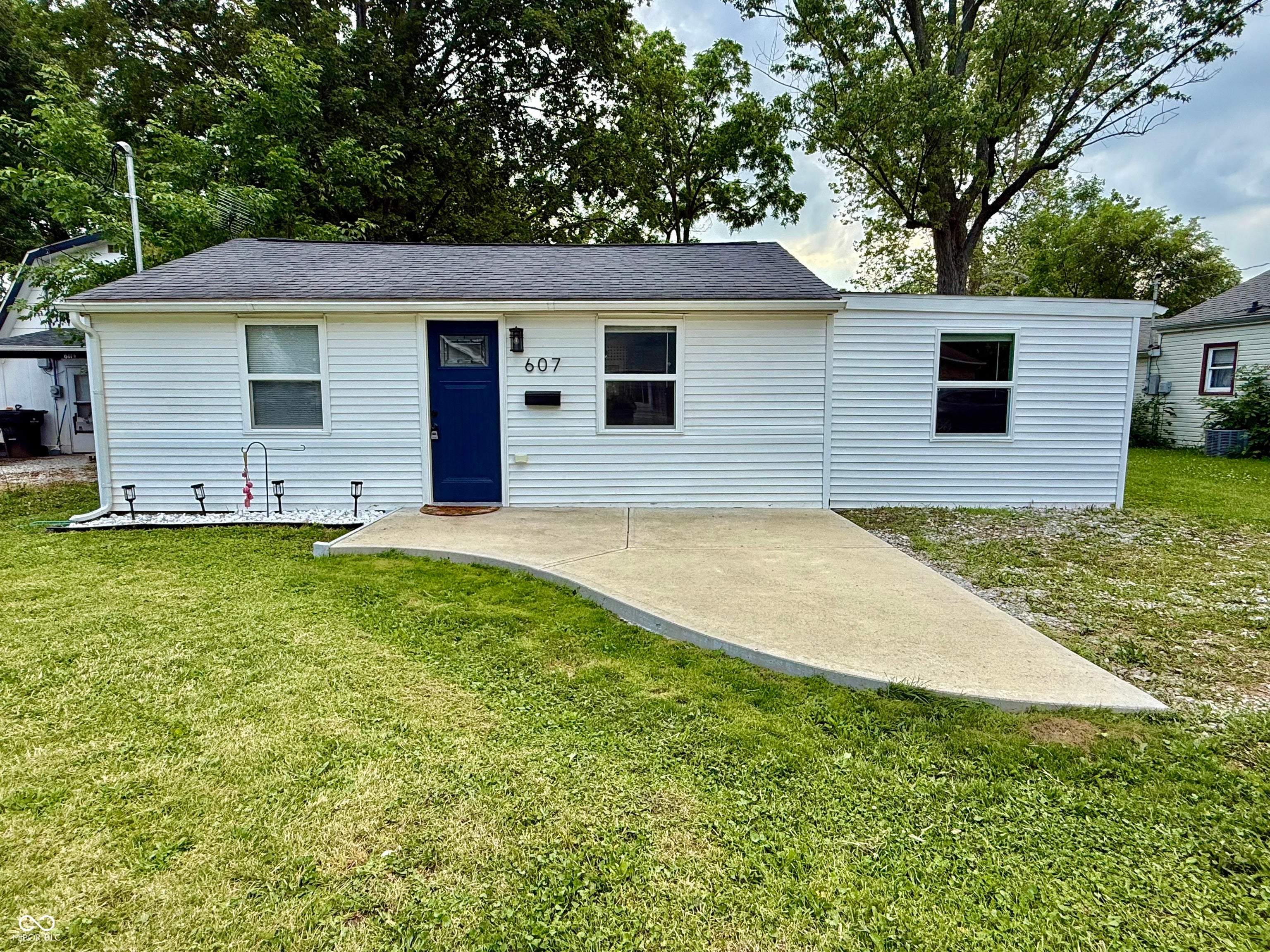 607 Ellenhurst Drive — photo