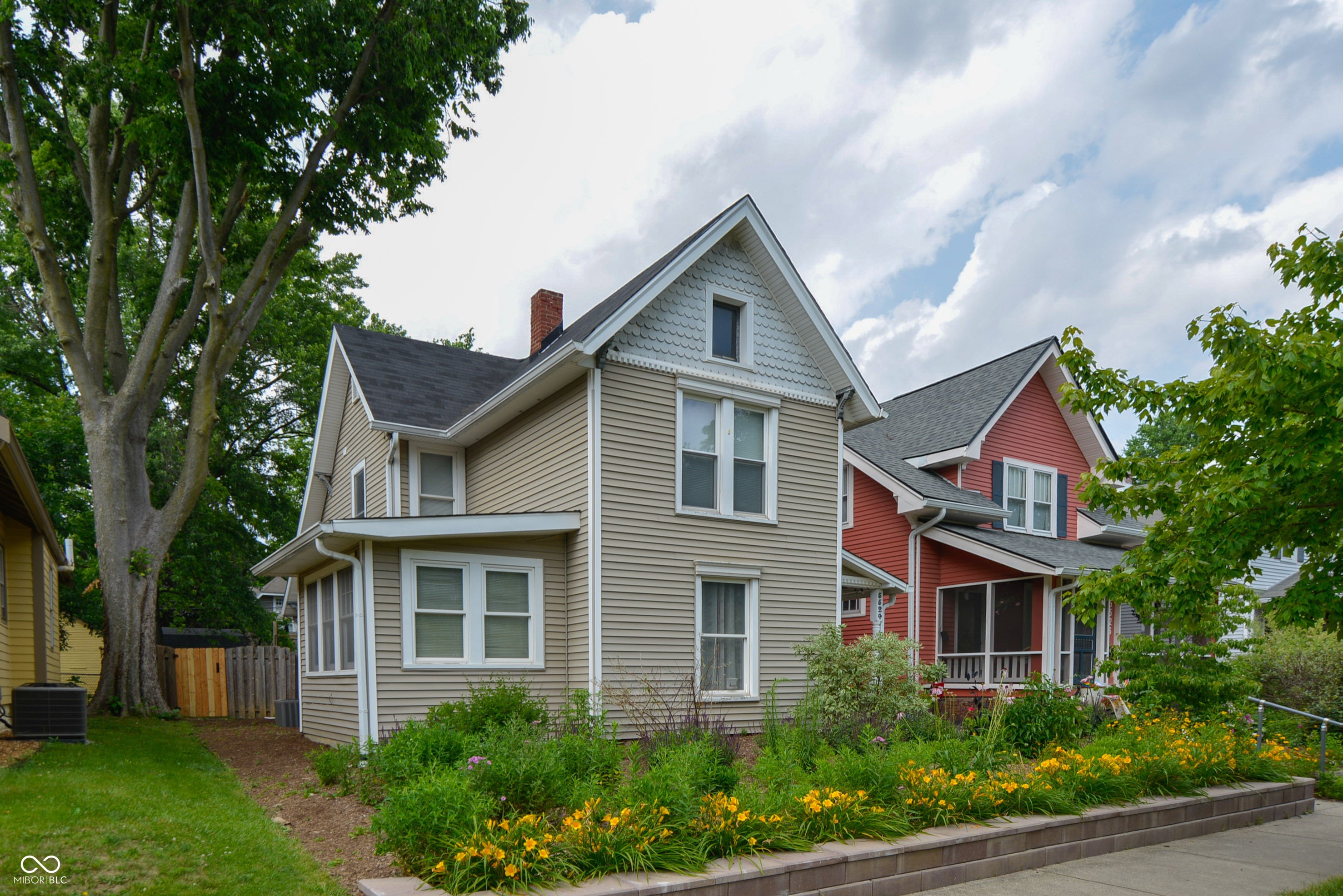 5524 E Michigan Street — photo