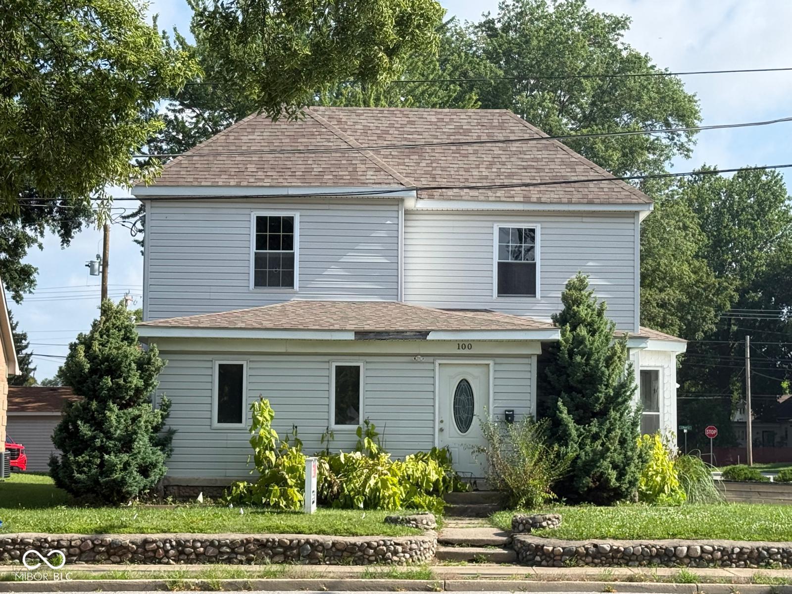 100 E Main Street — photo