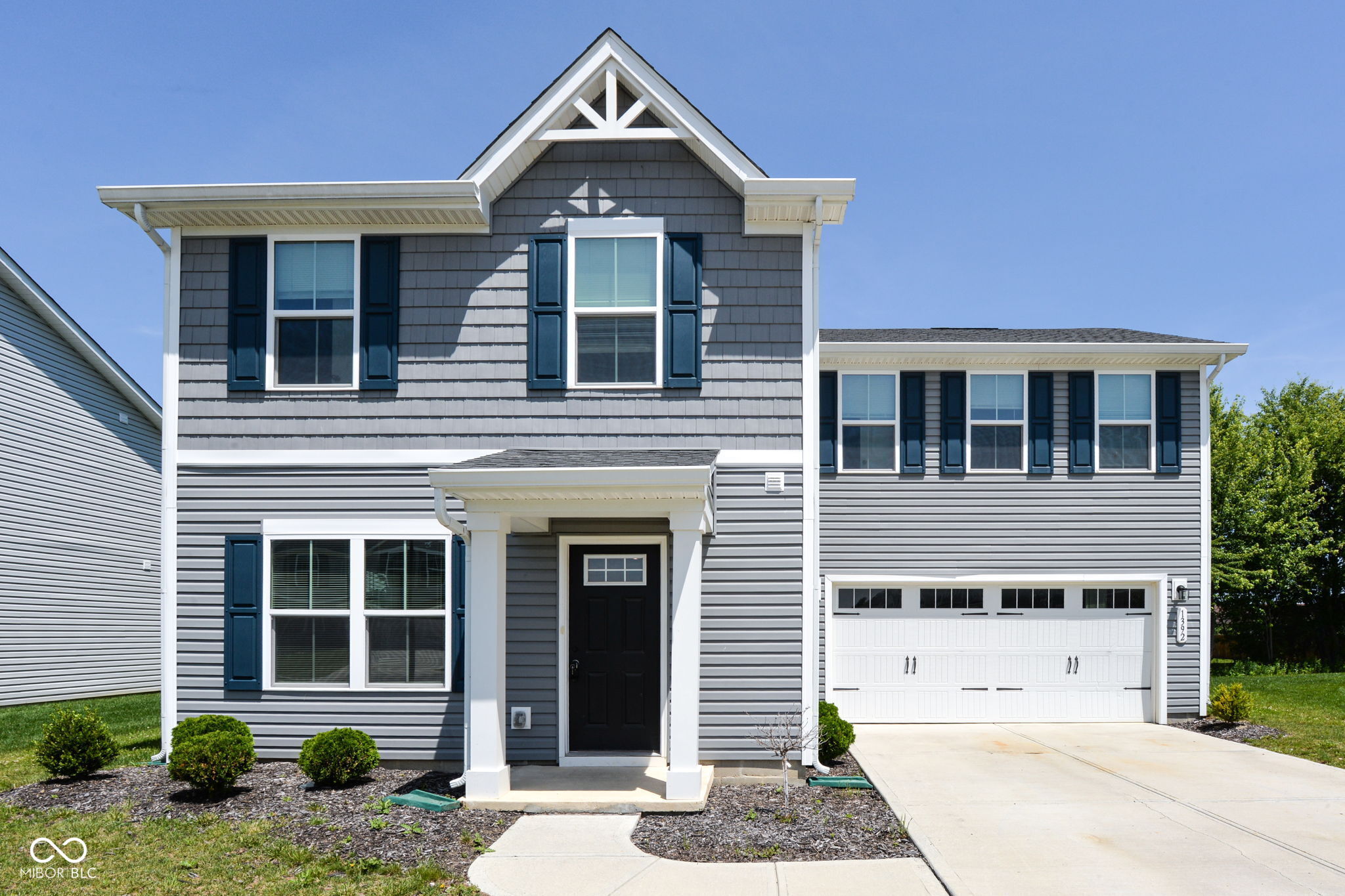 1392 Cascades Drive — photo