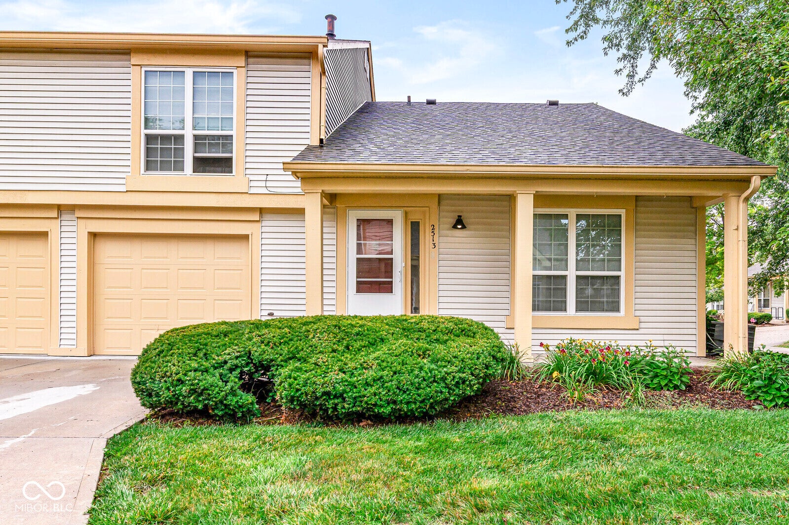 2513 Chaseway Court — photo
