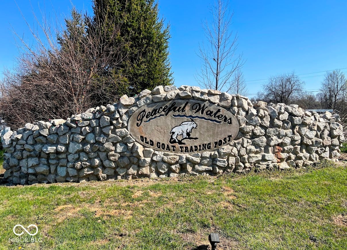3559 N US Highway 41 — photo