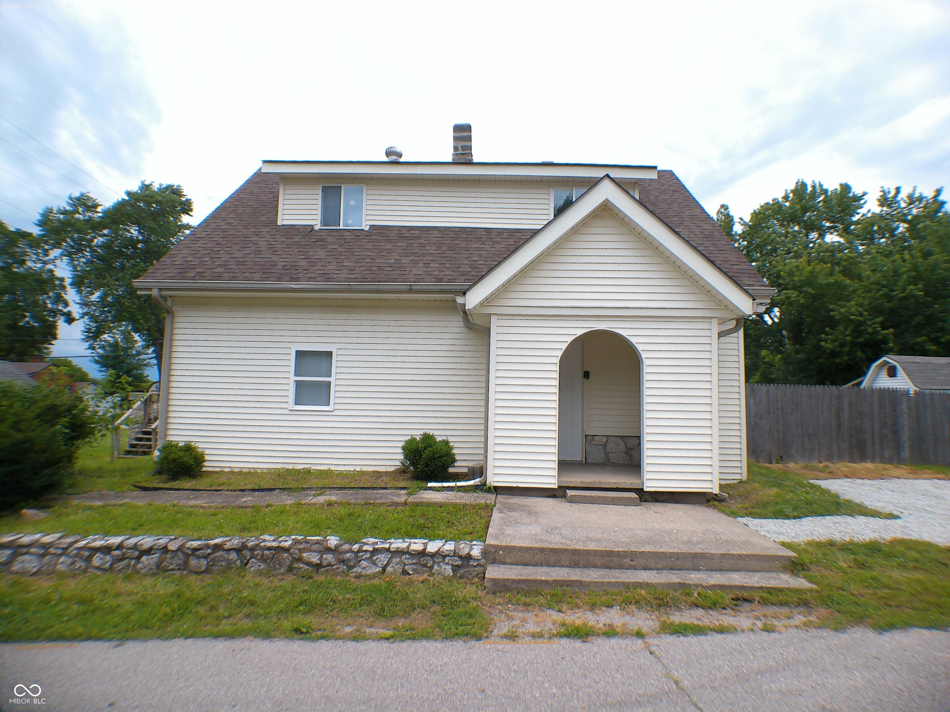 504 E Park Street — photo