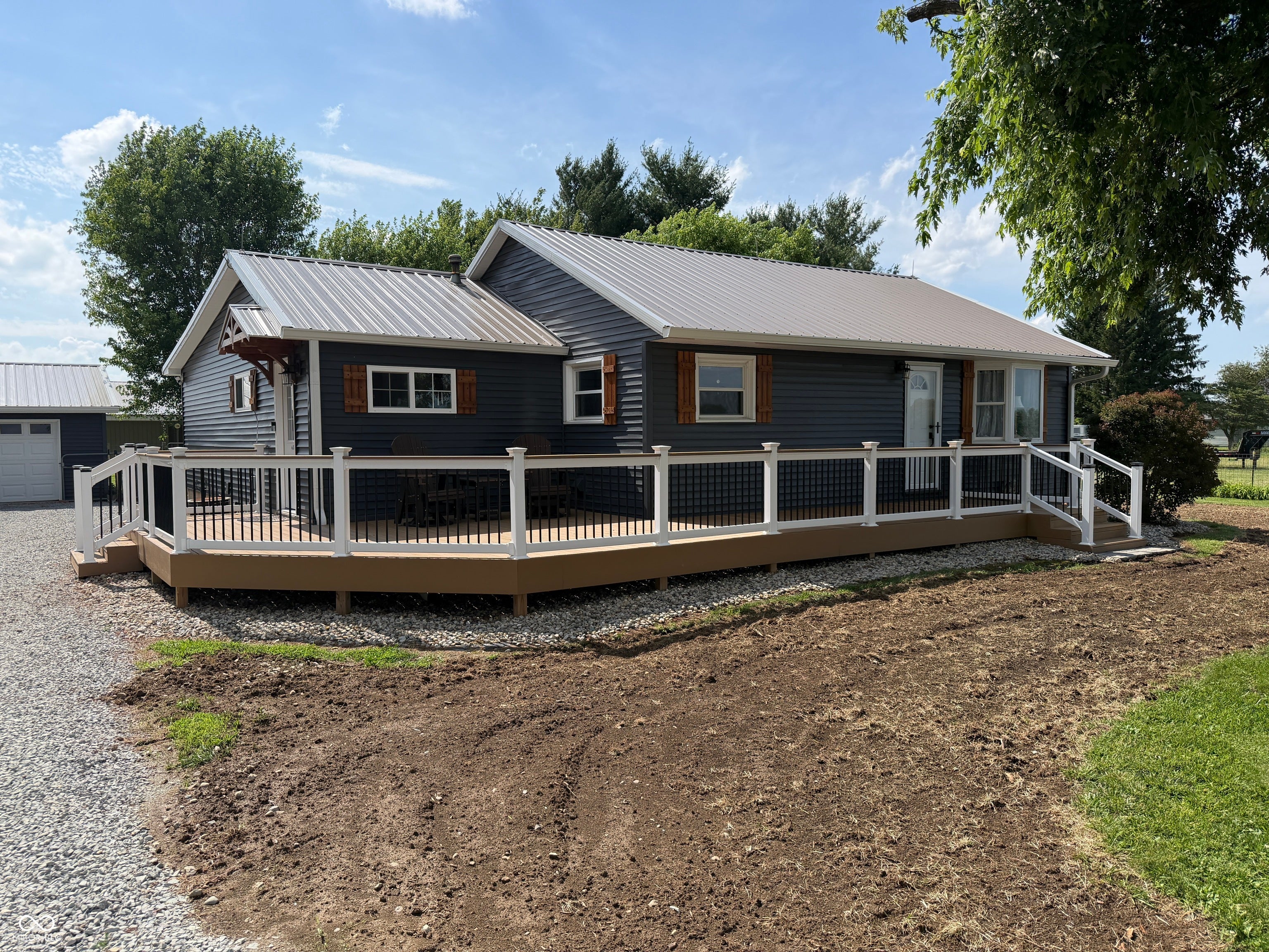 9313 S State Road 109 — photo