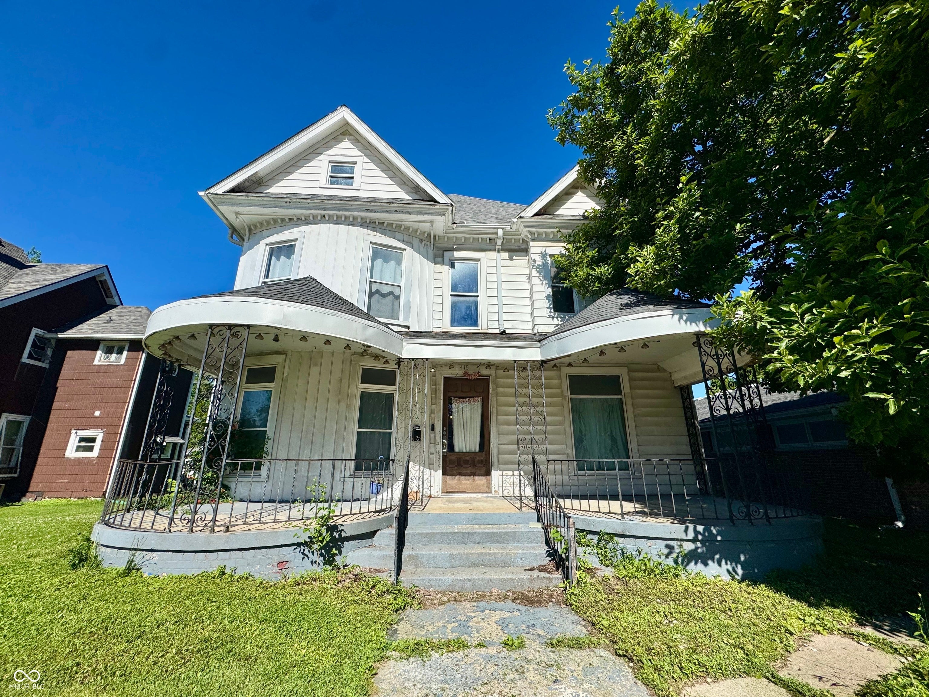 415 S Washington Street — photo