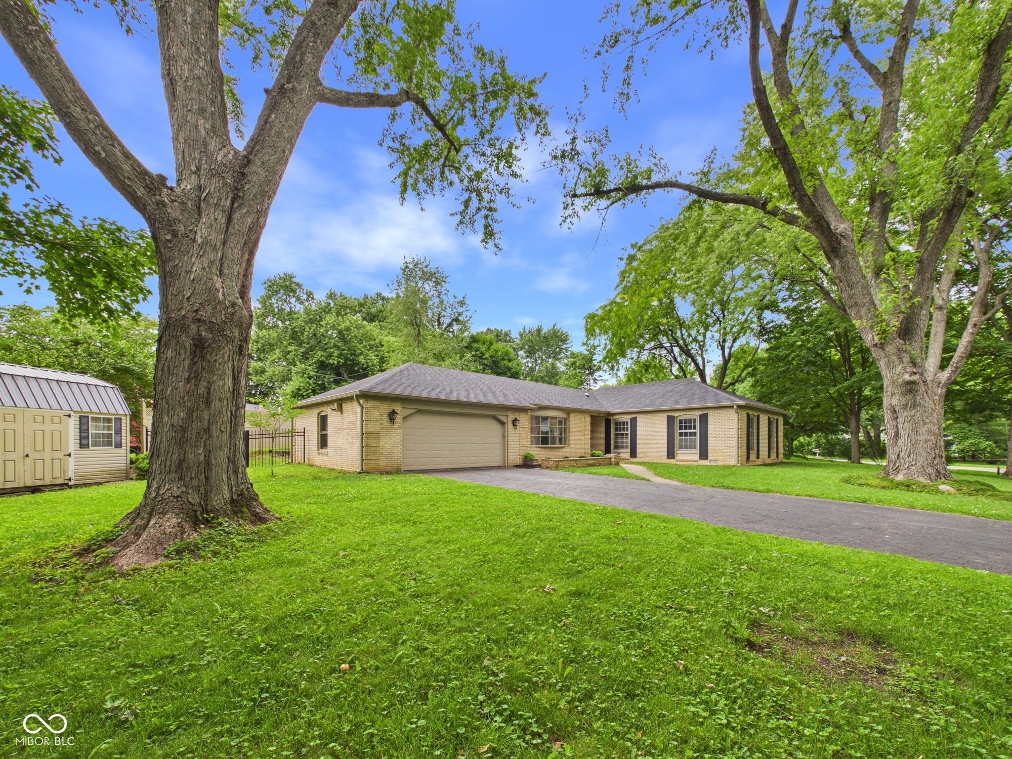 1403 Cottonwood Drive — photo