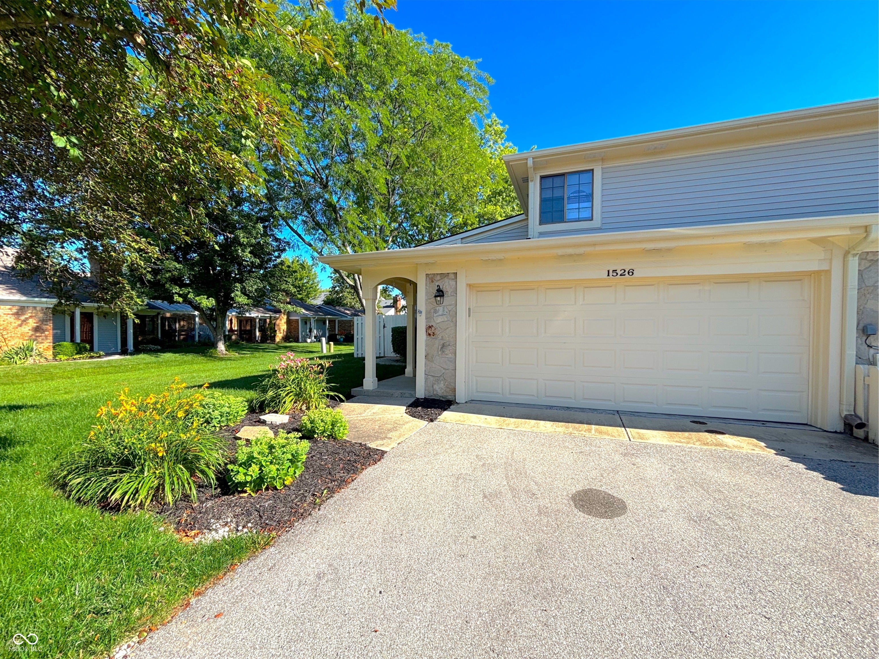 1526 Roanoke Drive — photo