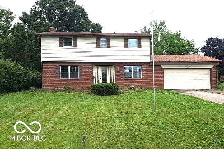 5447 David Street — photo